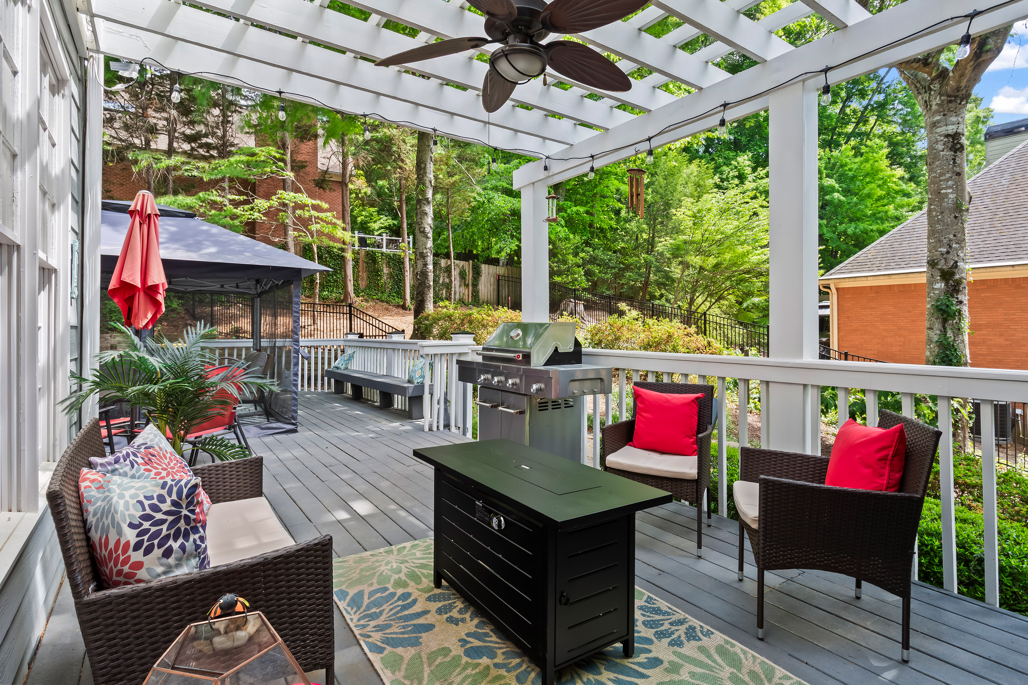  Timeless Elegance in Roswell