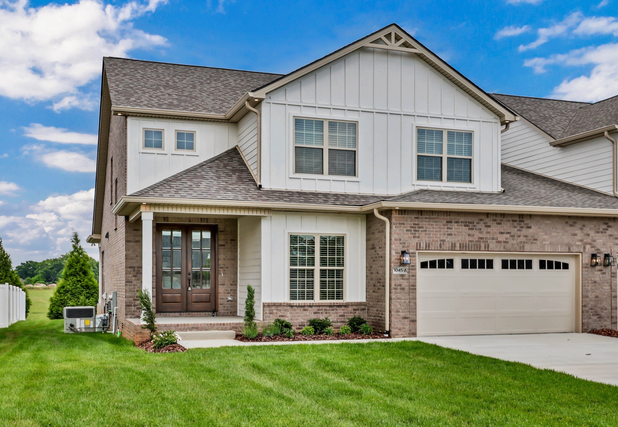 Clarksville, Tennessee, 37043, United States, 3 Bedrooms Bedrooms, ,3 BathroomsBathrooms,Residential,For Sale,2048217