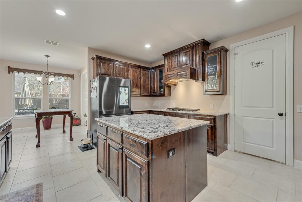 Mansfield, Texas, 76063, United States, 5 Bedrooms Bedrooms, ,4 BathroomsBathrooms,Residential,For Sale,2005419