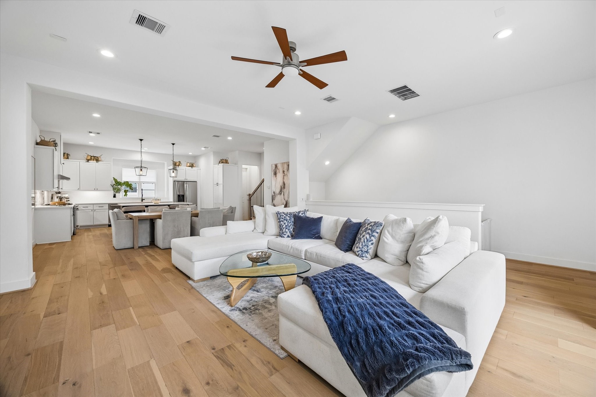  956 Dunleigh Meadows Lane - 物件實景