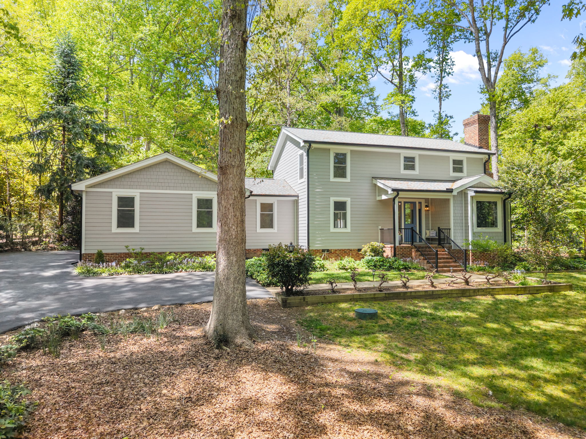 8 Sedgewood Road, Chapel Hill, NC 27514 - 物件實景