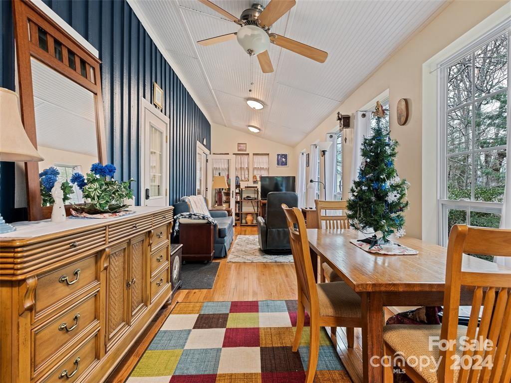 12 Belisle Lane, Maggie Valley, North Carolina, 28751, United States, 4 Bedrooms Bedrooms, ,3 BathroomsBathrooms,Residential,For Sale,12 Belisle Lane,1663193