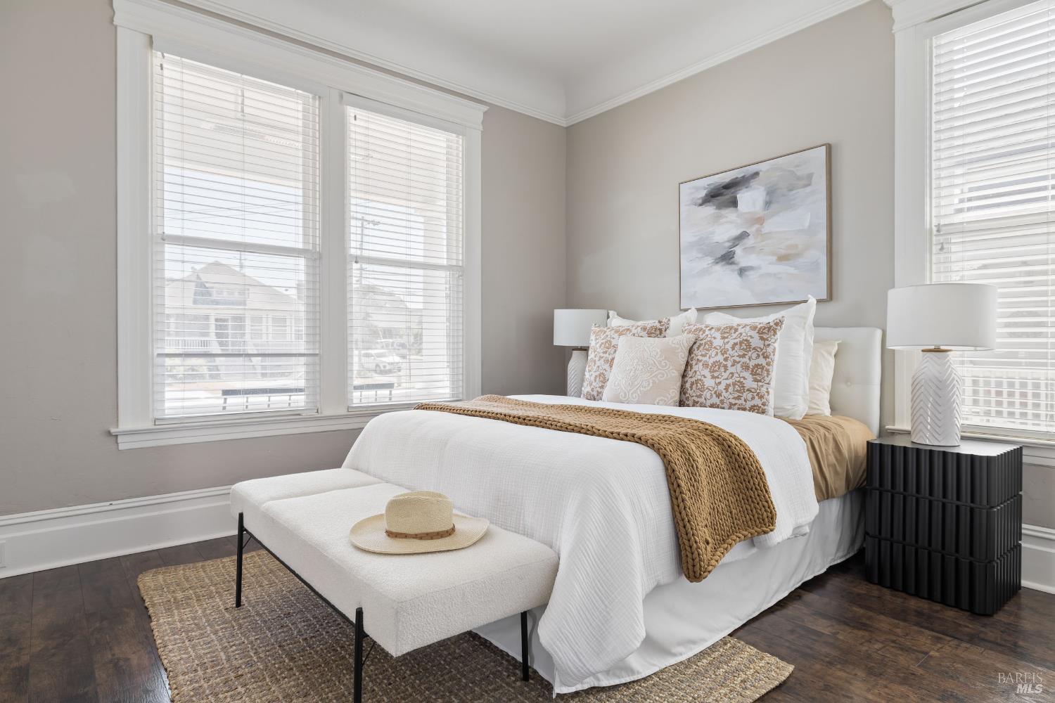 Petaluma, California, 94952, United States, 3 Bedrooms Bedrooms, ,2 BathroomsBathrooms,Residential,For Sale,1977520