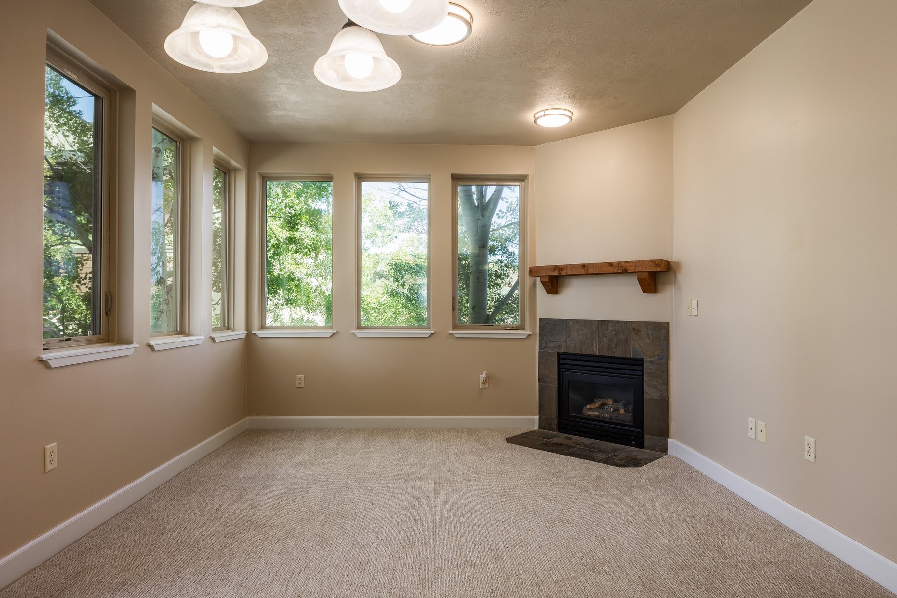  Tranquil Views and Convenient Location for Ideal Park City Living - 物件實景
