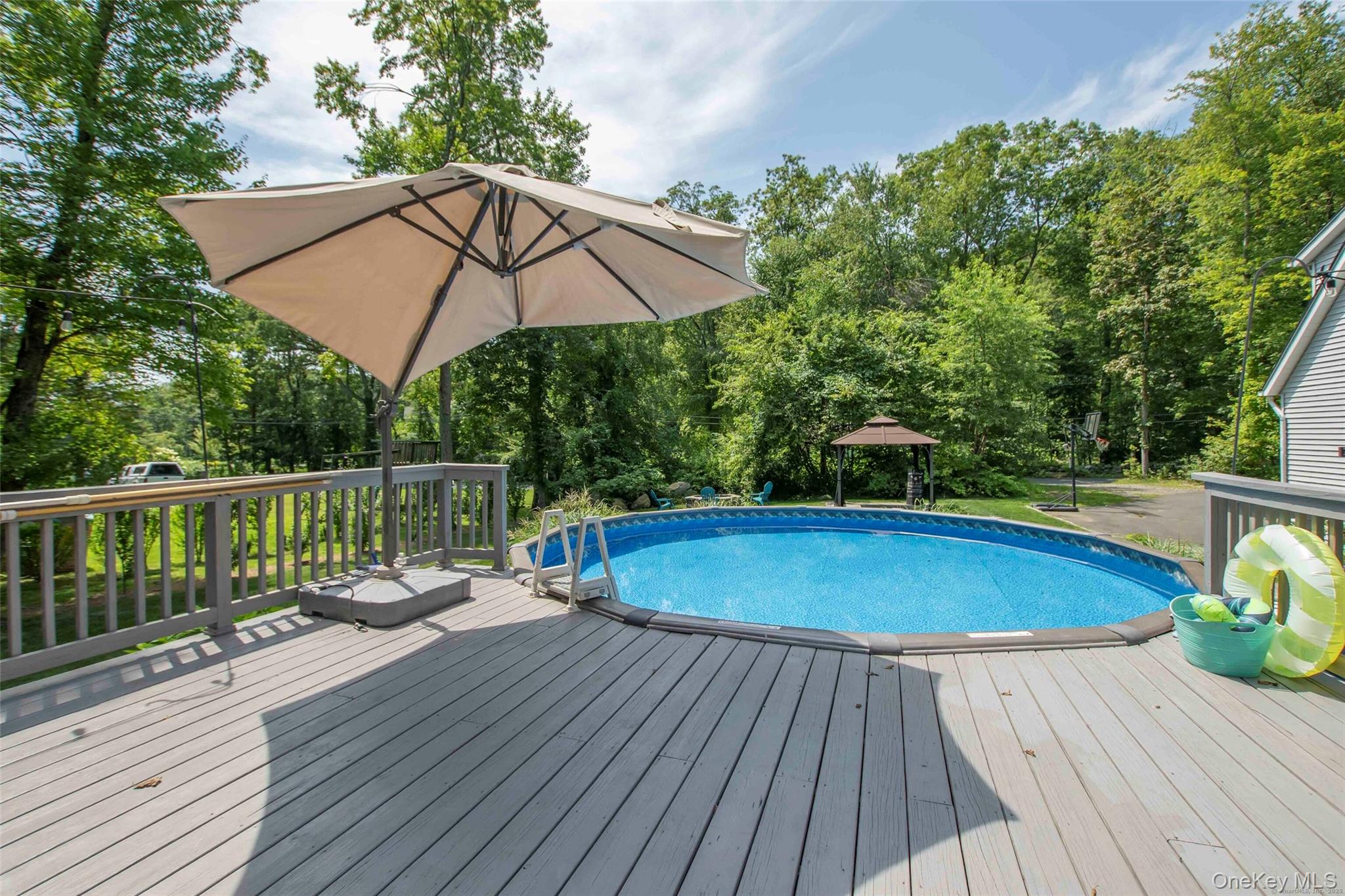 Call Listing Agent, New York, 06812, United States, 4 Bedrooms Bedrooms, ,3 BathroomsBathrooms,Residential,For Sale,1940931