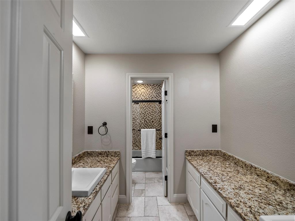 McKinney, Texas, 75072, United States, 3 Bedrooms Bedrooms, ,3 BathroomsBathrooms,Residential,For Sale,1991360