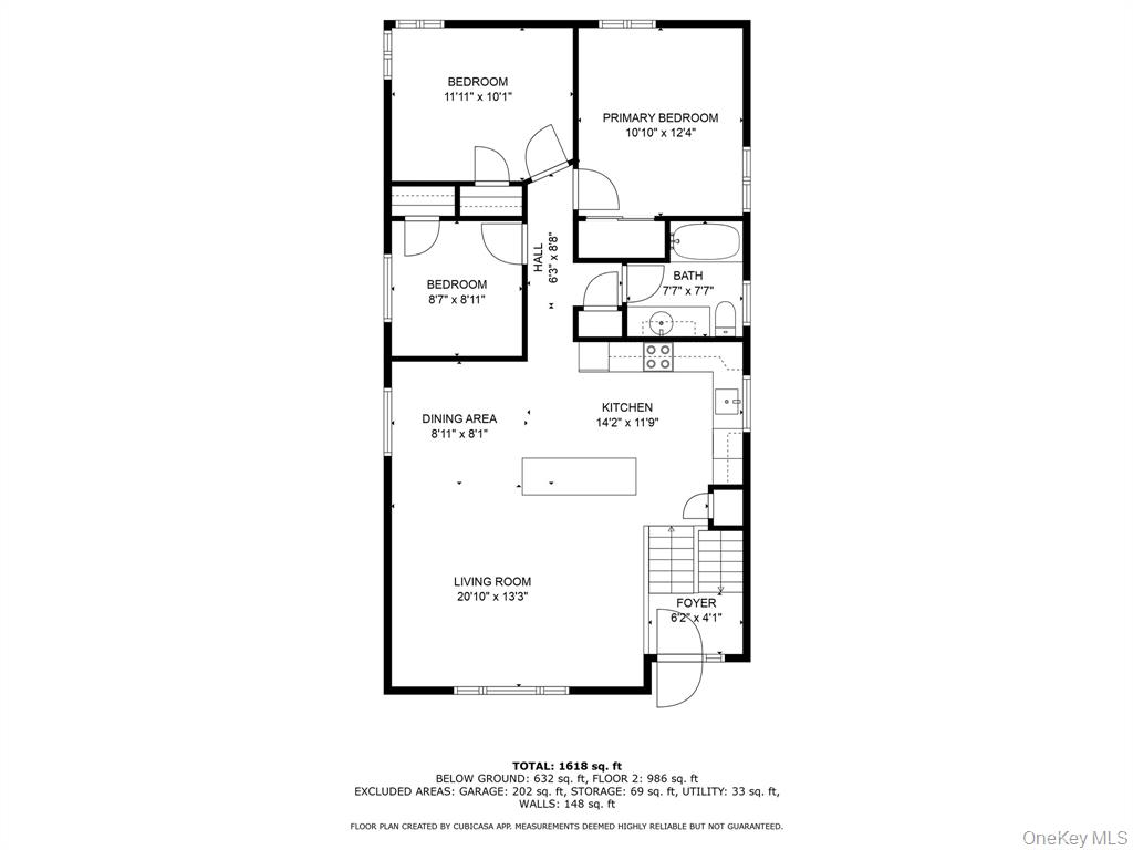 Lindenhurst, New York, 11757, United States, 4 Bedrooms Bedrooms, ,2 BathroomsBathrooms,Residential,For Sale,1933384