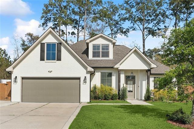 Madisonville, Louisiana, 70447, United States, 5 Bedrooms Bedrooms, ,3 BathroomsBathrooms,Residential,For Sale,1998528