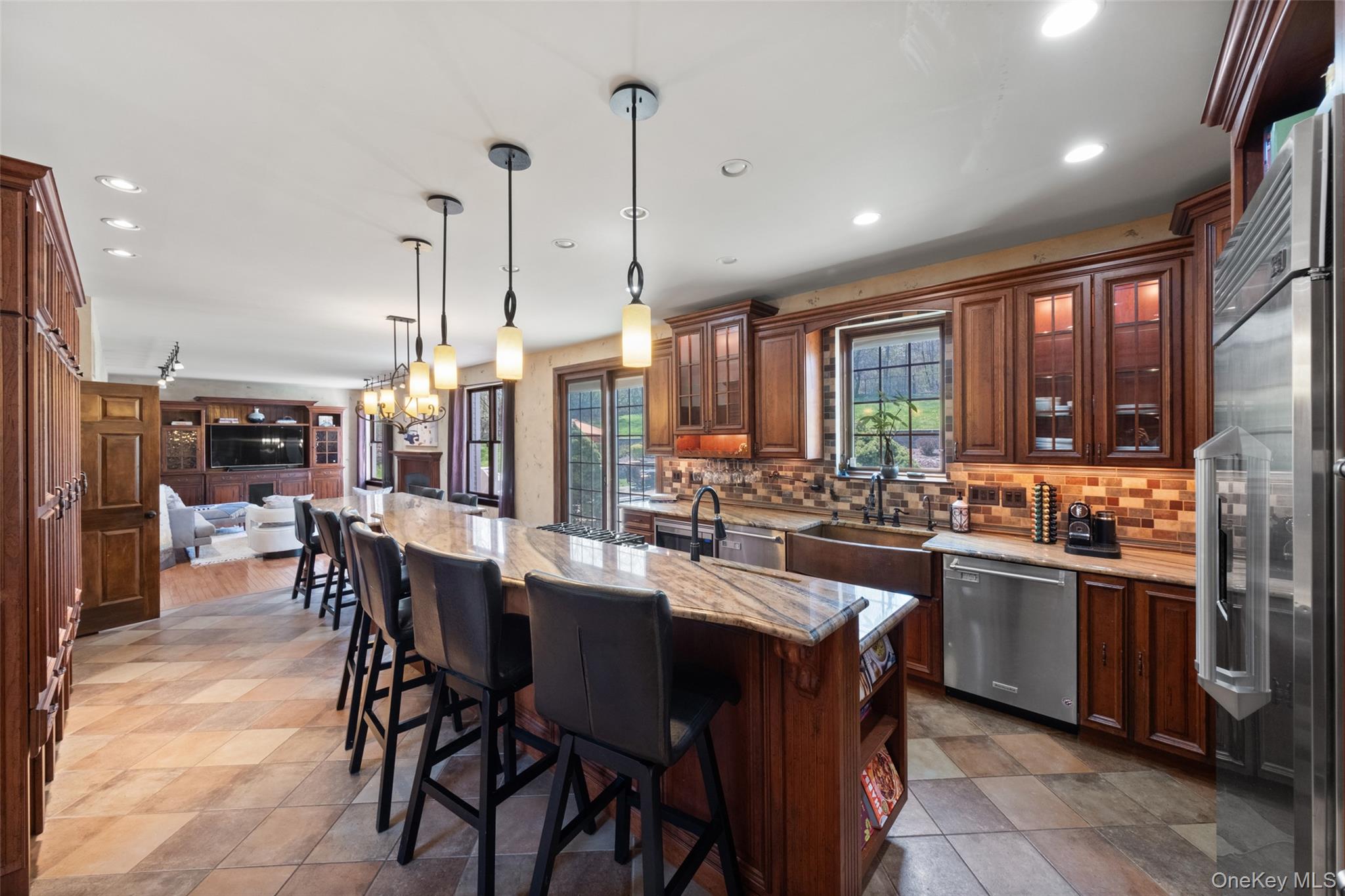 Poughkeepsie, New York, 12603, United States, 4 Bedrooms Bedrooms, ,5 BathroomsBathrooms,Residential,For Sale,1916939