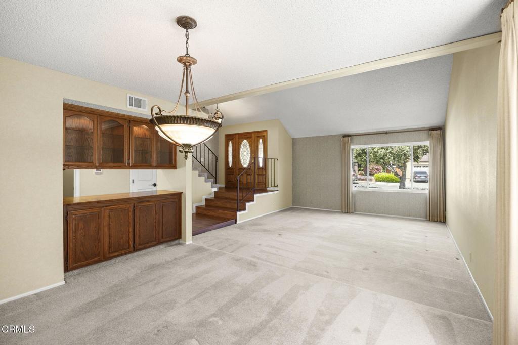 Ventura, California, 93004, United States, 4 Bedrooms Bedrooms, ,3 BathroomsBathrooms,Residential,For Sale,1865622
