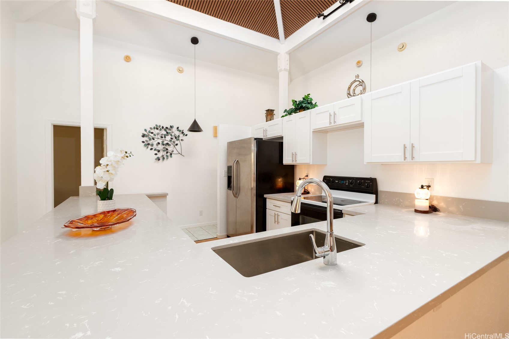 Mililani, Hawaii, 96789, United States, 4 Bedrooms Bedrooms, ,2 BathroomsBathrooms,Residential,For Sale,1949626