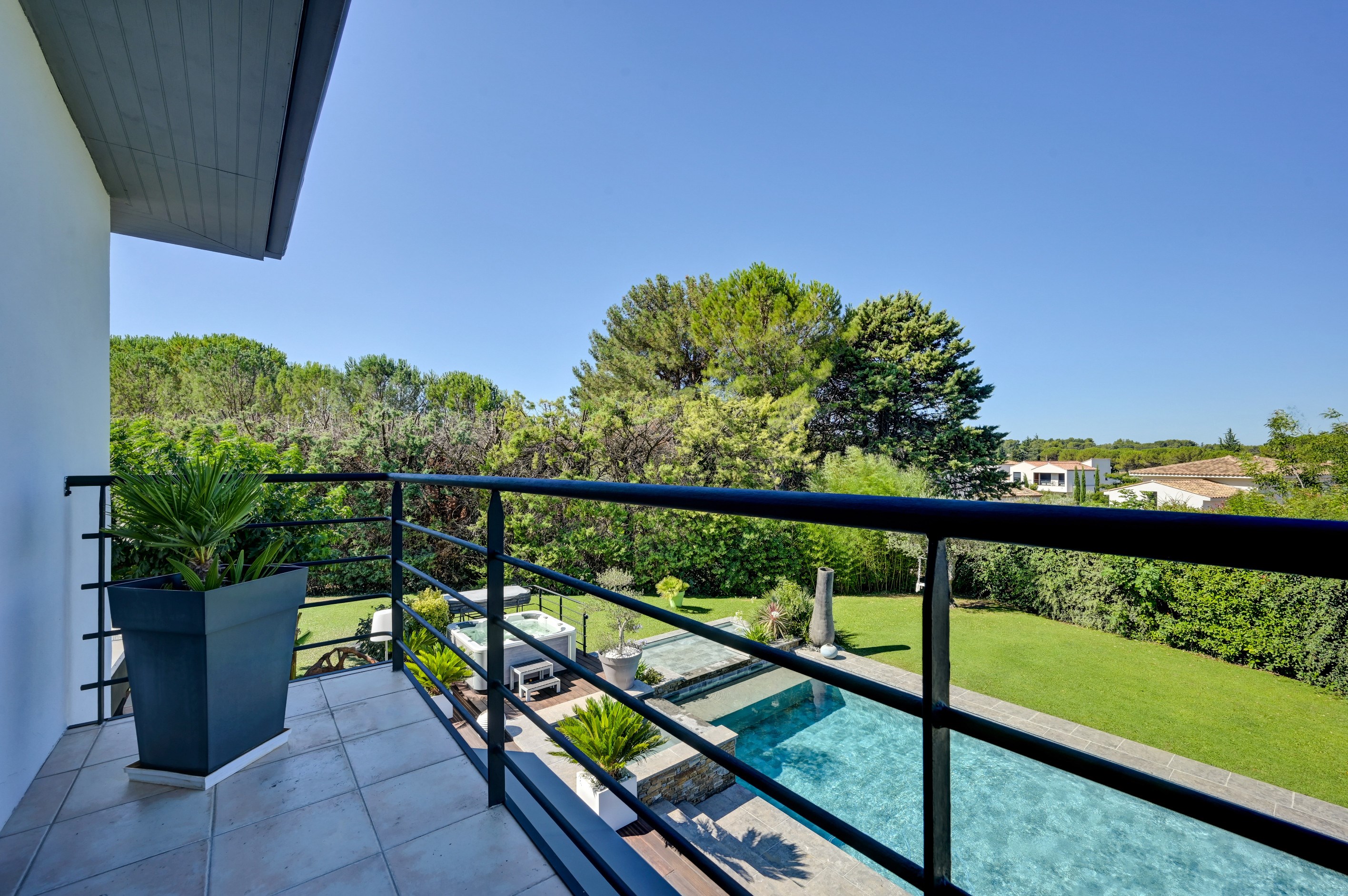  Contemporary Villa with Infinity Pool - 物件實景