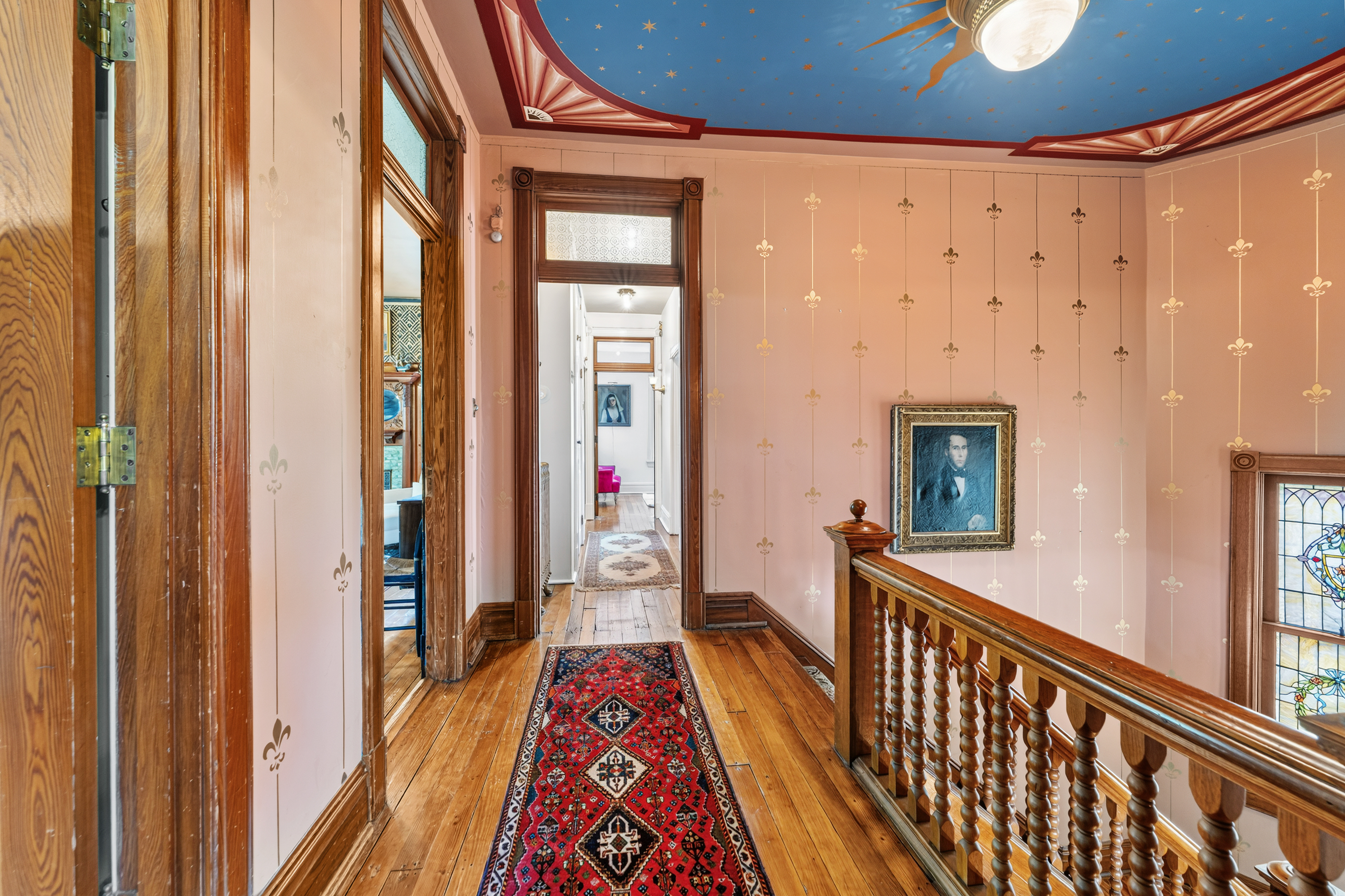  19th-Century Victorian in Compton Heights - 物件實景