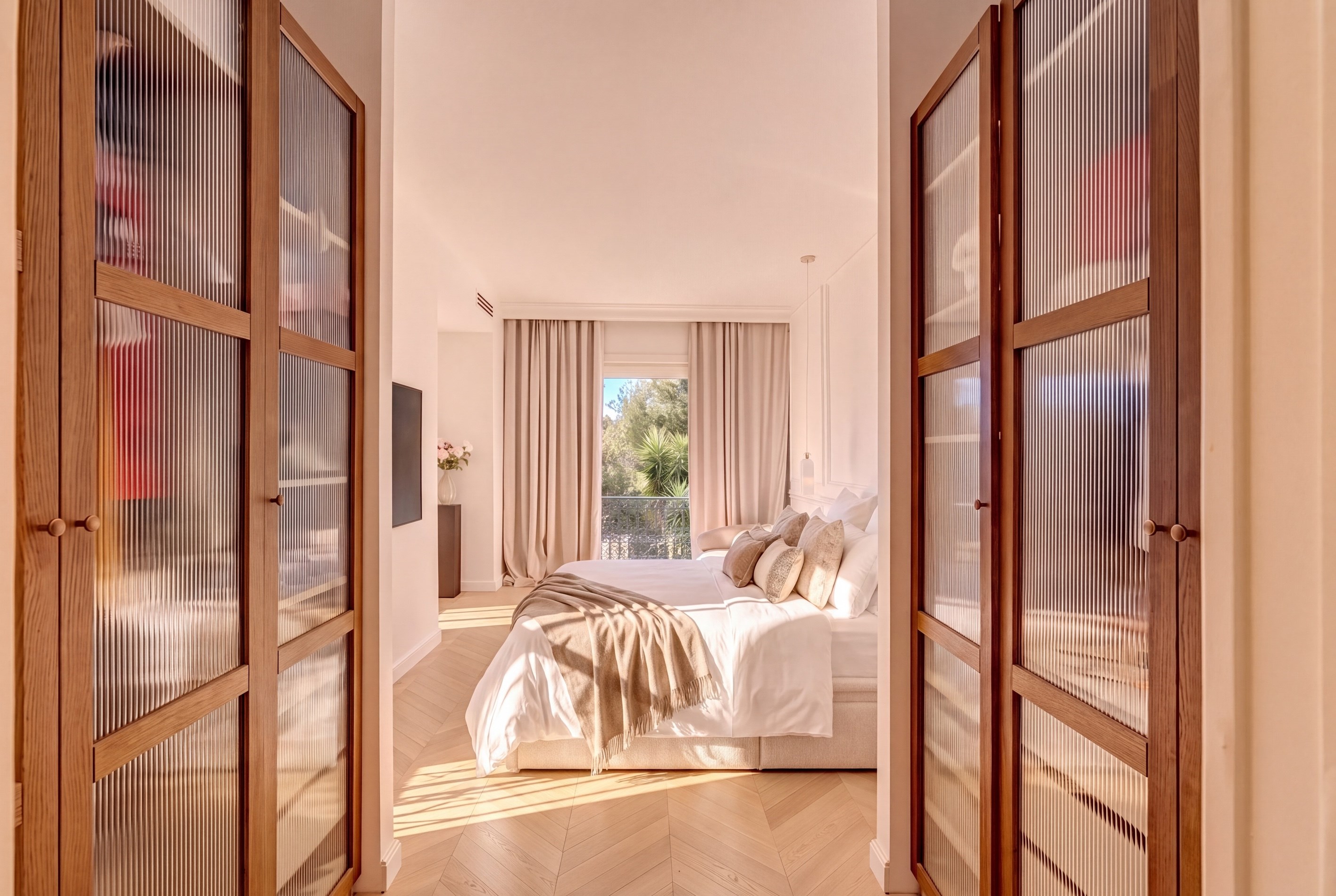  Cannes Basse Californie, renovated three bedroom apartment with balcony and par… - 物件實景