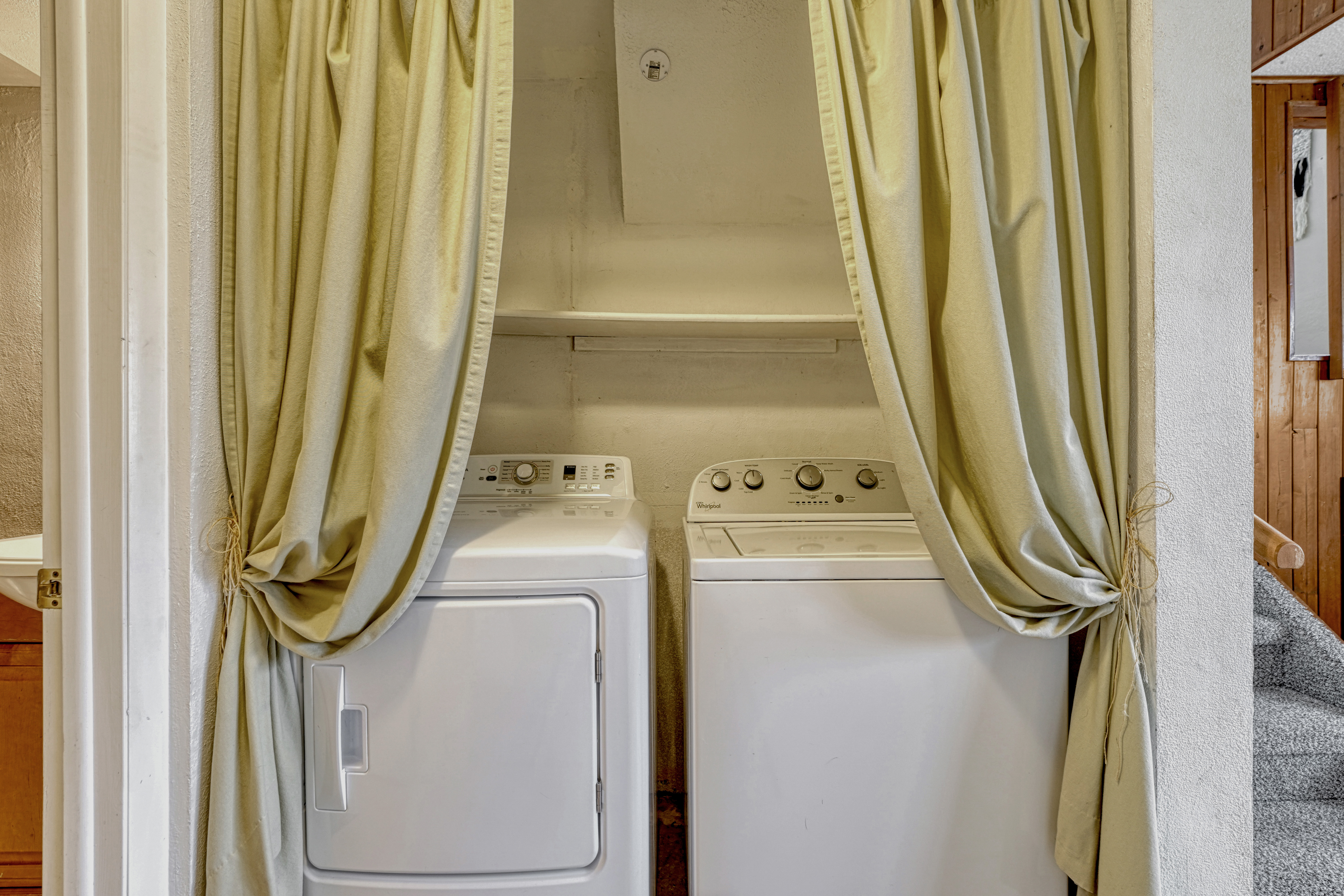  Peaceful Retreat with Garden Oasis & Scenic Mountain Views - 物件實景