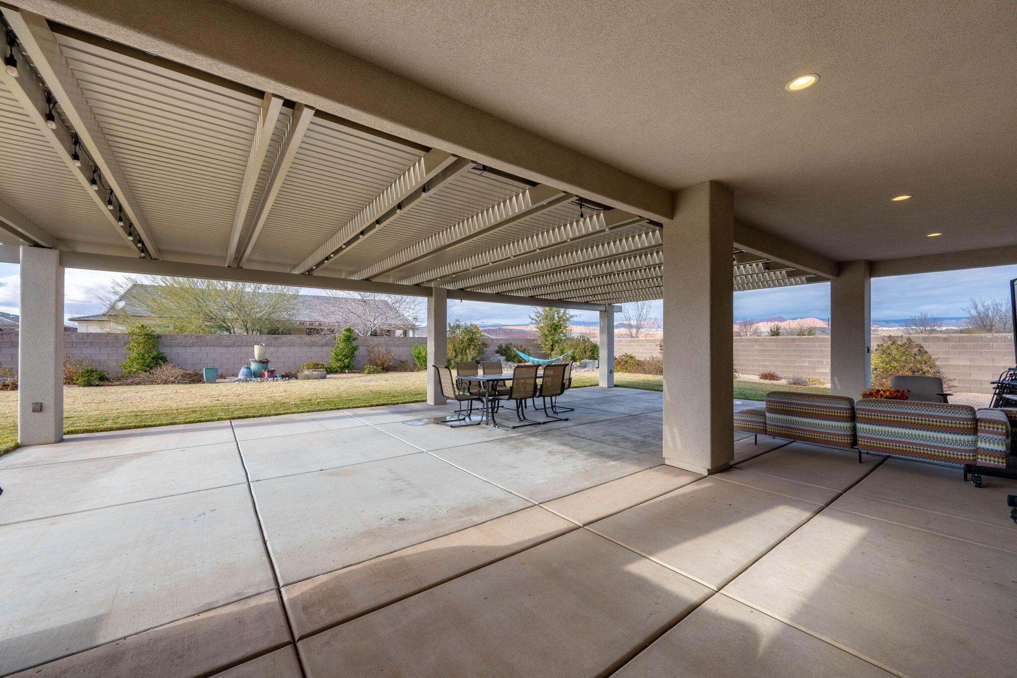 Washington, Utah, 84780, United States, 4 Bedrooms Bedrooms, ,5 BathroomsBathrooms,Residential,For Sale,2009663