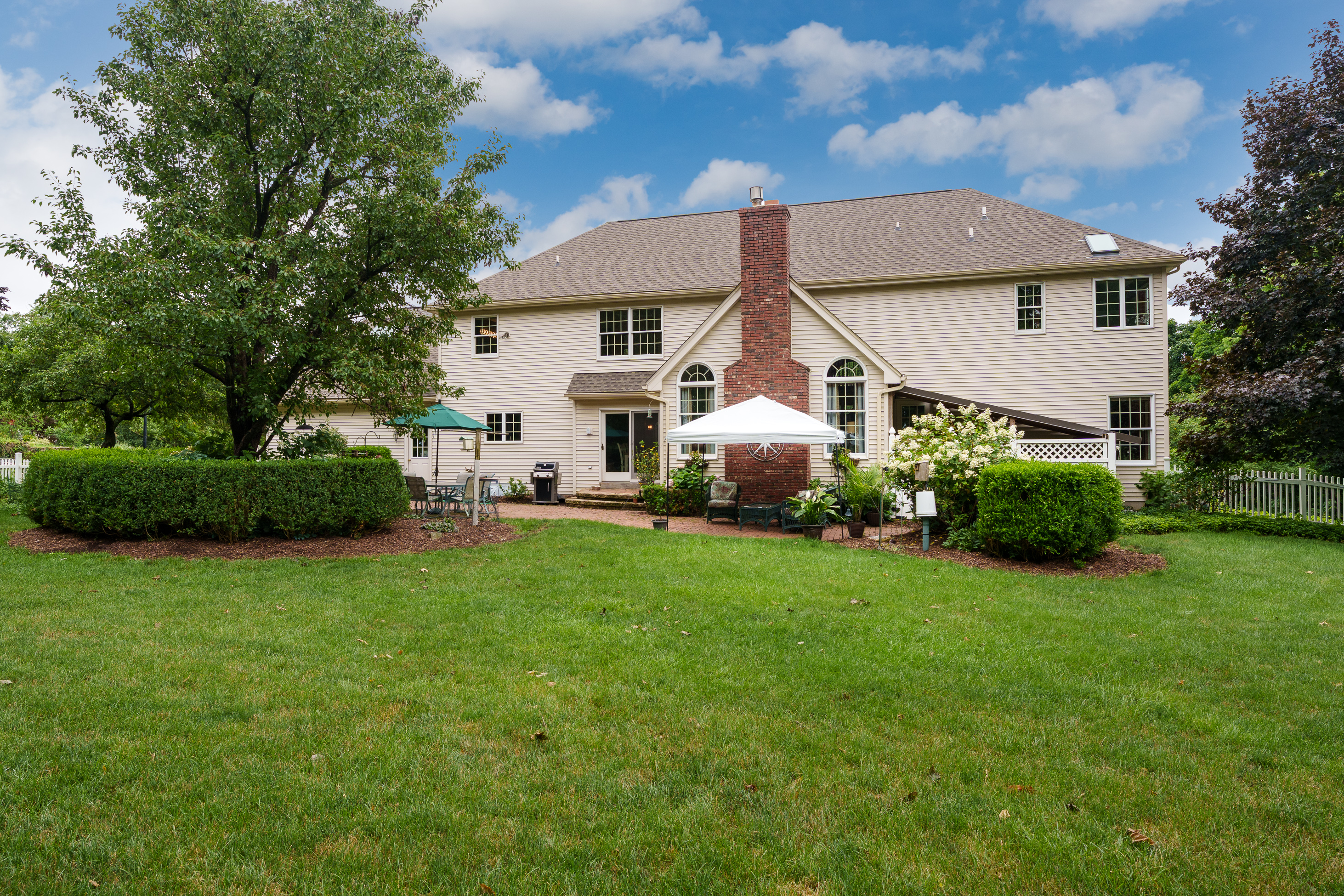  Privacy, Comfort, and a Location That Captures the Best of Alexandria Township - 物件實景