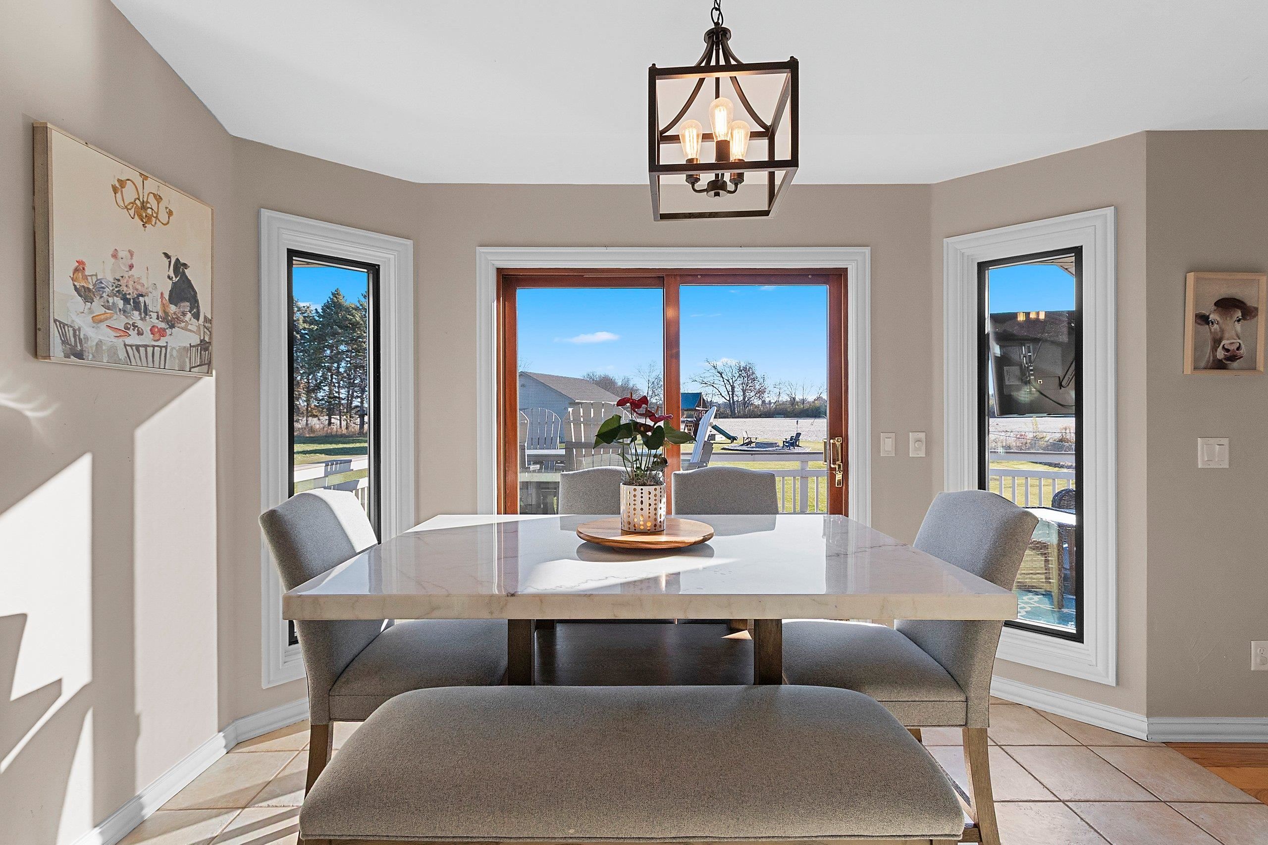 GREEN BAY, Wisconsin, 54311, United States, 4 Bedrooms Bedrooms, ,4 BathroomsBathrooms,Residential,For Sale,1991050