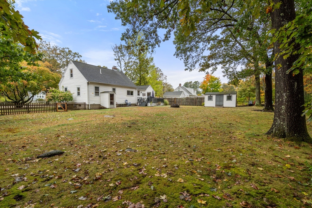 Medway, Massachusetts, 02053, United States, 4 Bedrooms Bedrooms, ,2 BathroomsBathrooms,Residential,For Sale,1975868