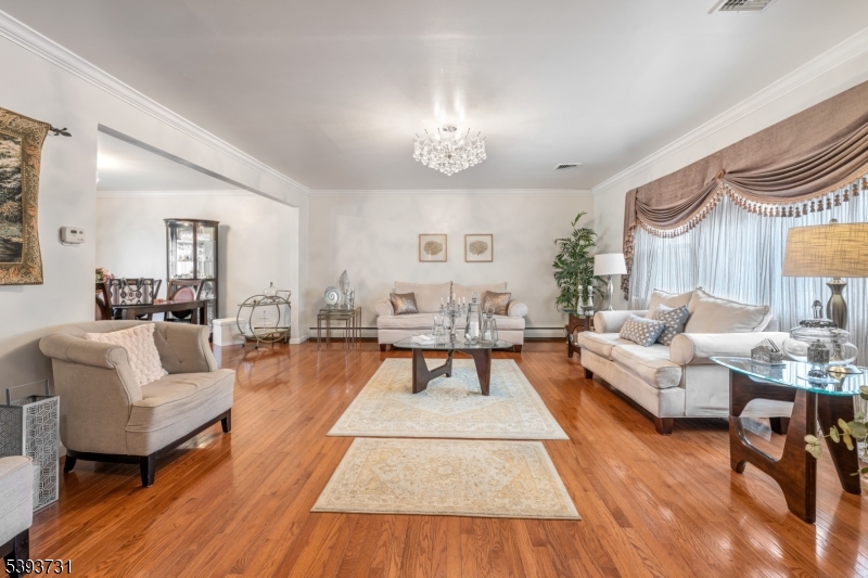 Woodland Park, New Jersey, 07424, United States, 3 Bedrooms Bedrooms, ,3 BathroomsBathrooms,Residential,For Sale,1984808