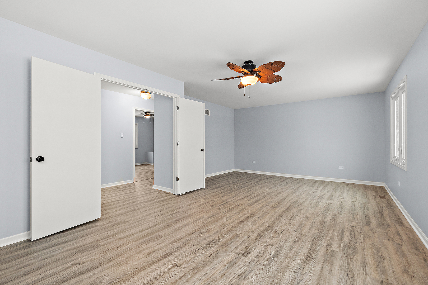 Orland Park, Illinois, 60467, United States, 4 Bedrooms Bedrooms, ,3 BathroomsBathrooms,Residential,For Sale,2000619