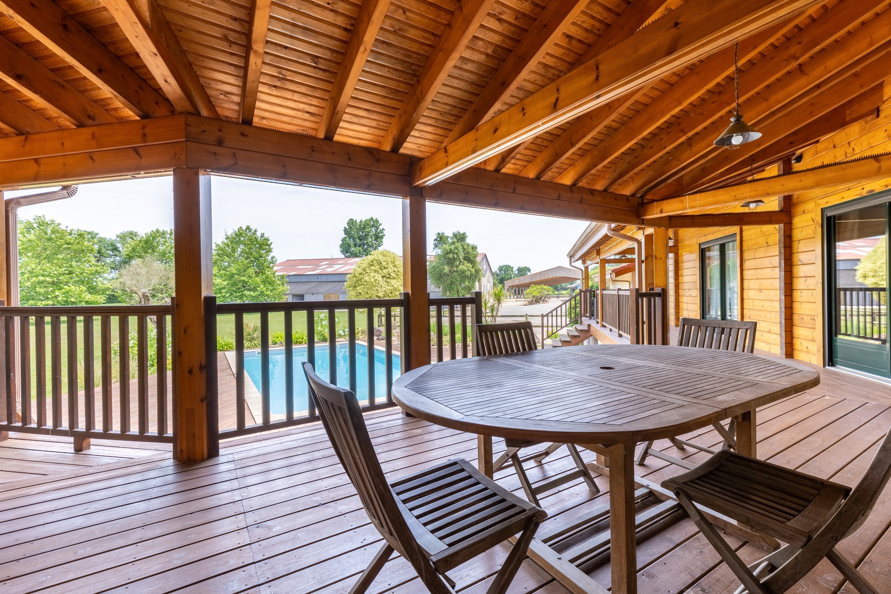  AN EXCEPTIONAL MIXED-USE PROPERTY COMBINING RESIDENTIAL, EQUESTRIAN AND WINE-PR… - 物件實景