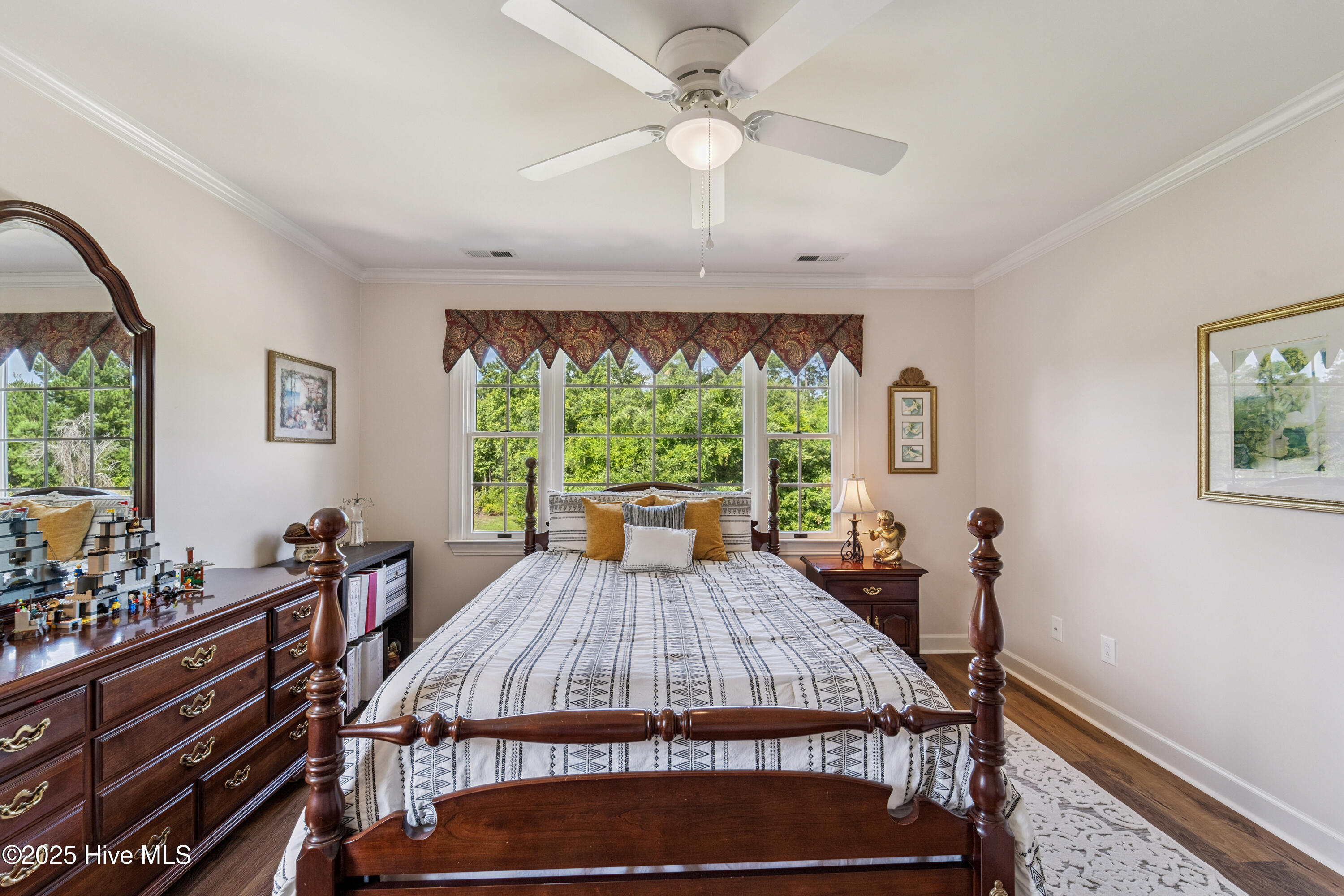 New Bern, North Carolina, 28560, United States, 4 Bedrooms Bedrooms, ,3 BathroomsBathrooms,Residential,For Sale,1907556