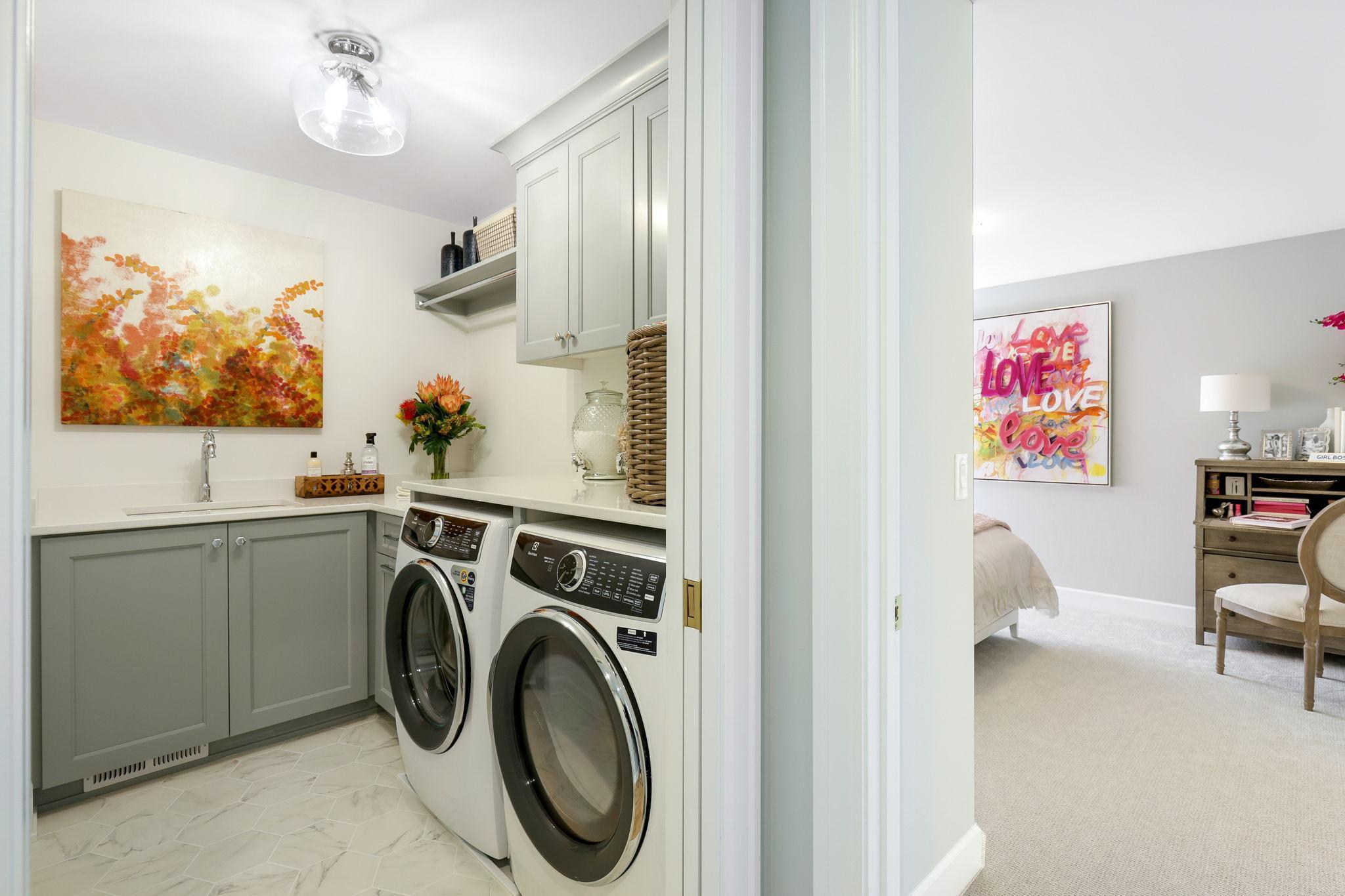 Chanhassen, Minnesota, 55331, United States, 4 Bedrooms Bedrooms, ,3 BathroomsBathrooms,Residential,For Sale,1994365