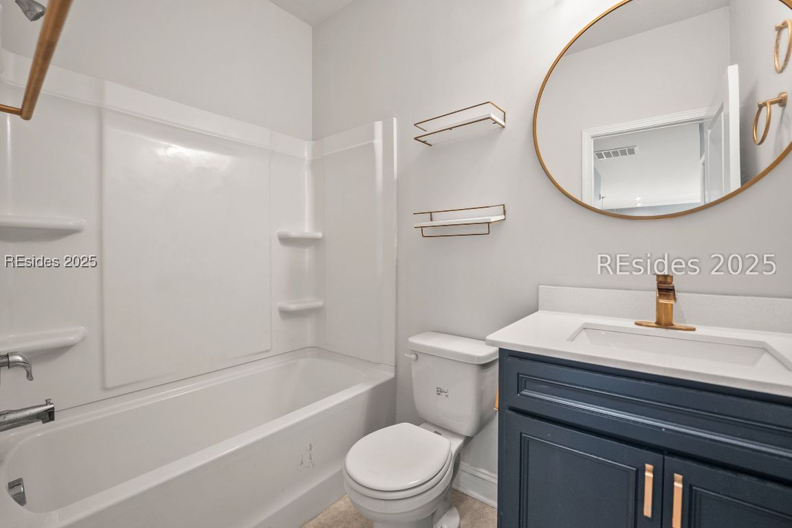 Bluffton, South Carolina, 29909, United States, 5 Bedrooms Bedrooms, ,3 BathroomsBathrooms,Residential,For Sale,1961218