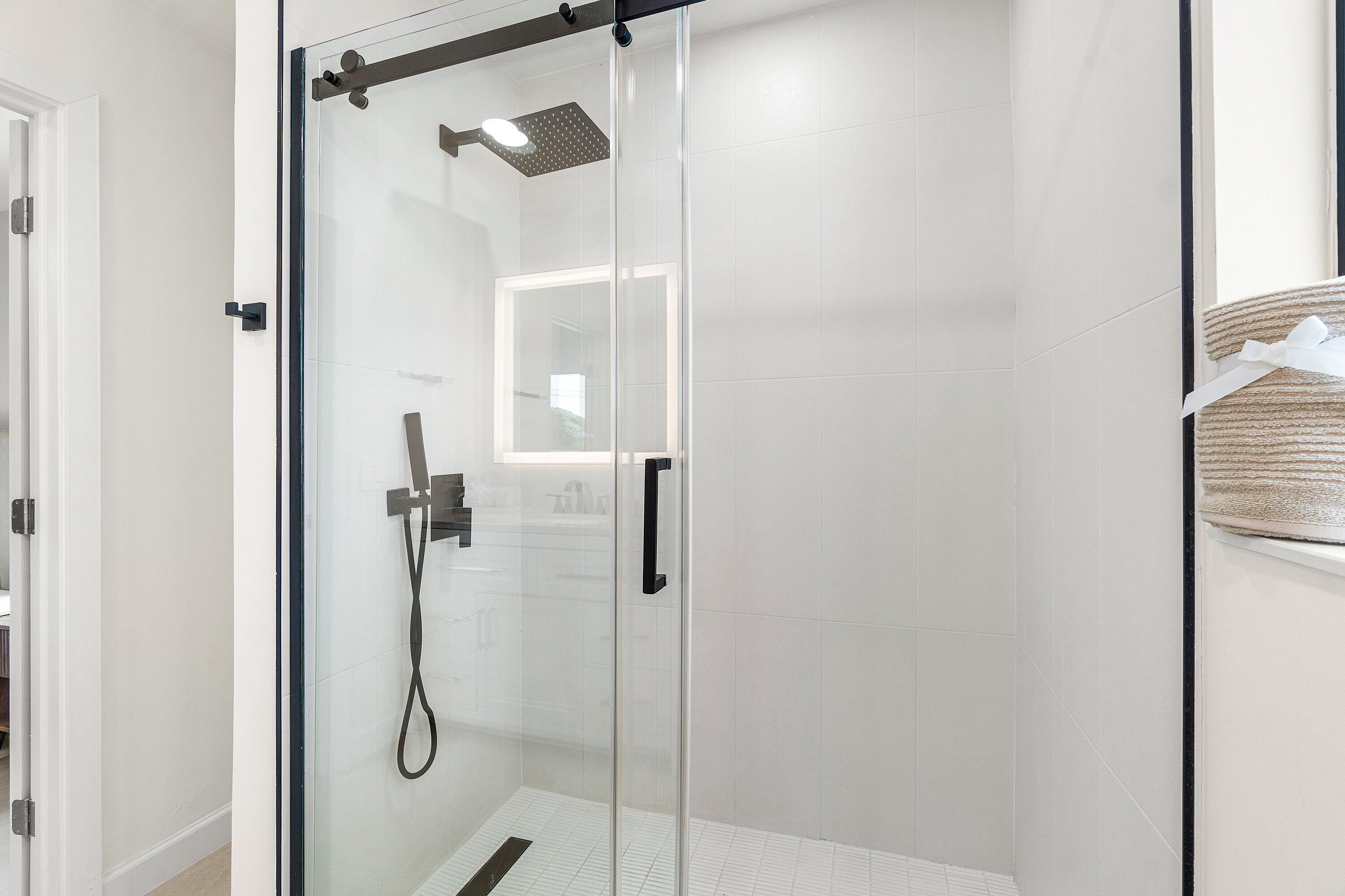 Delray Beach, Florida, 33483, United States, 4 Bedrooms Bedrooms, ,2 BathroomsBathrooms,Residential,For Sale,1987972