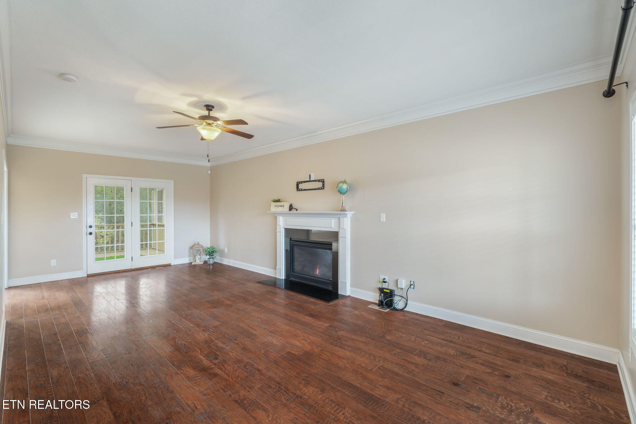 Maryville, Tennessee, 37804, United States, 4 Bedrooms Bedrooms, ,3 BathroomsBathrooms,Residential,For Sale,1996770