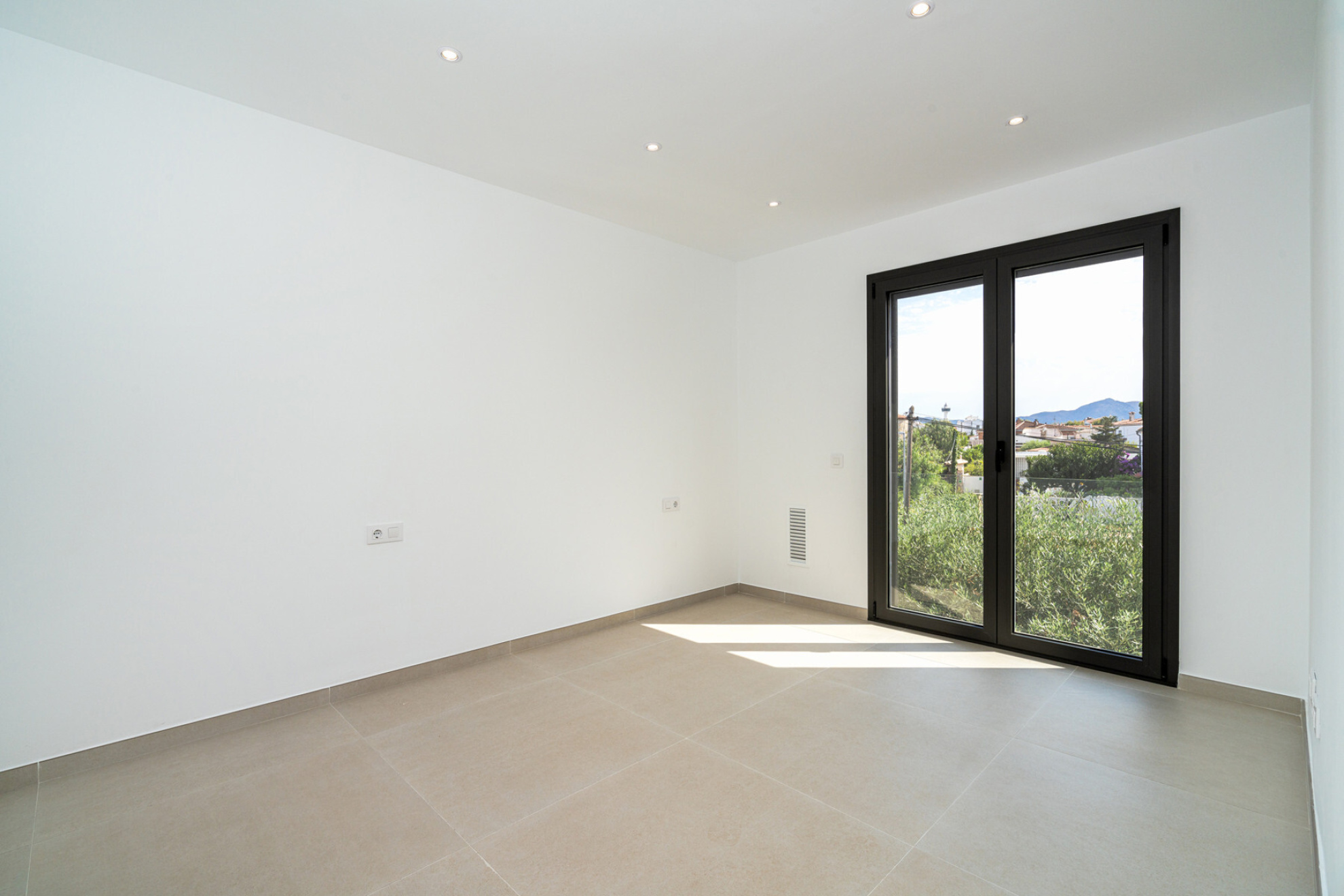  Design house with swimming pool in Empuriabrava - 物件實景