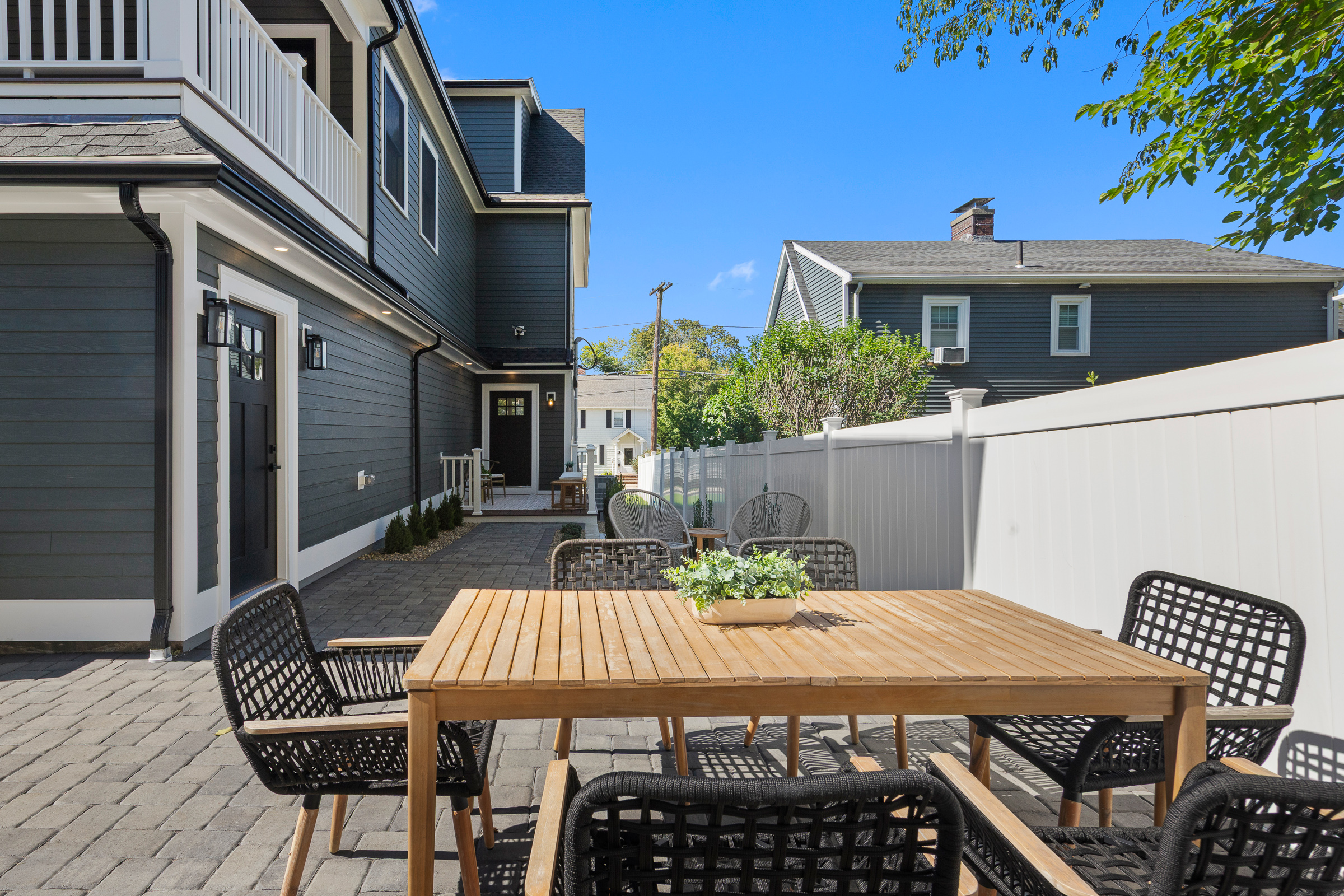 595 Winthrop St, Medford, MA, 02155 - 物件實景