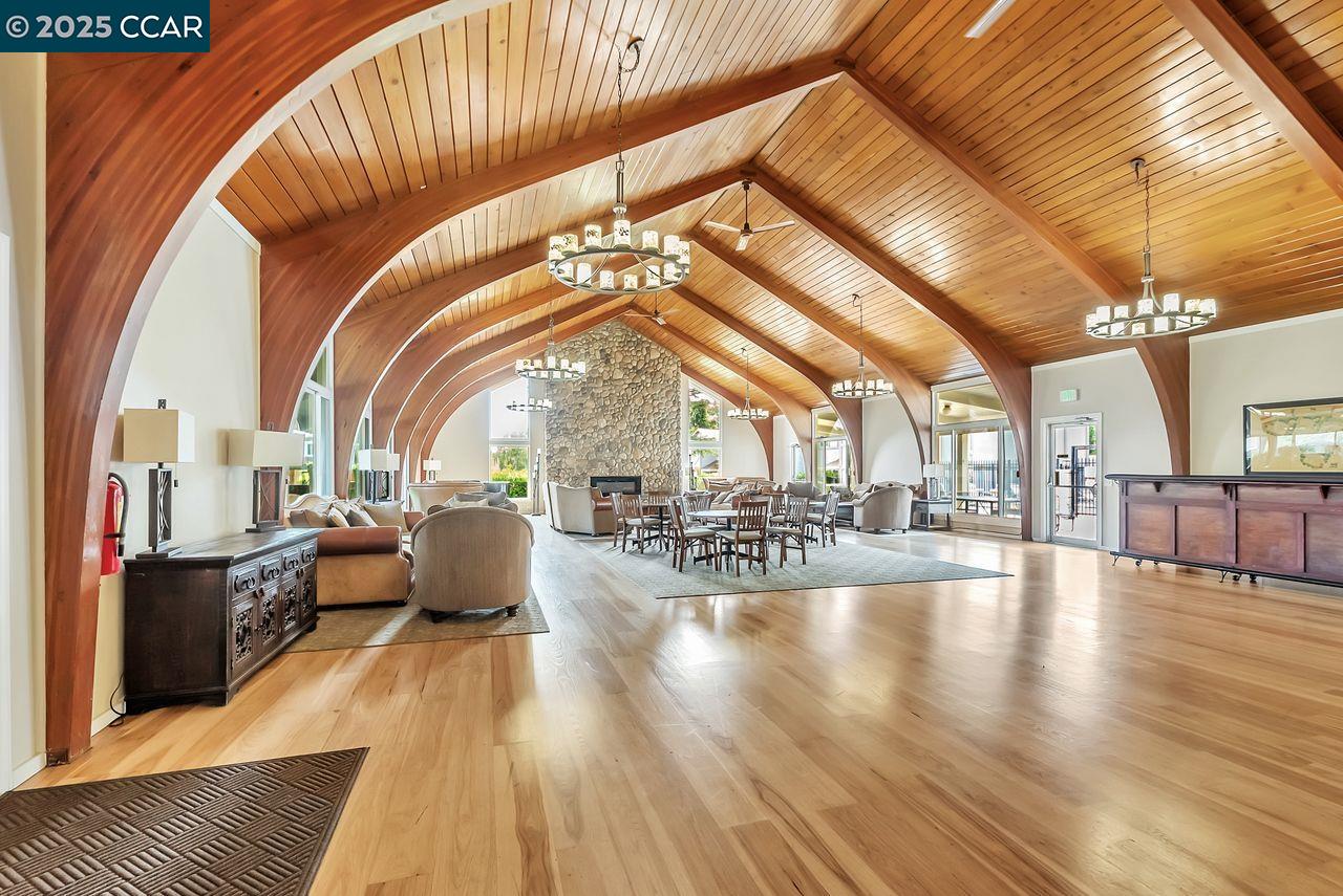 Moraga, California, 94556, United States, 2 Bedrooms Bedrooms, ,1 BathroomBathrooms,Residential,For Sale,1994514