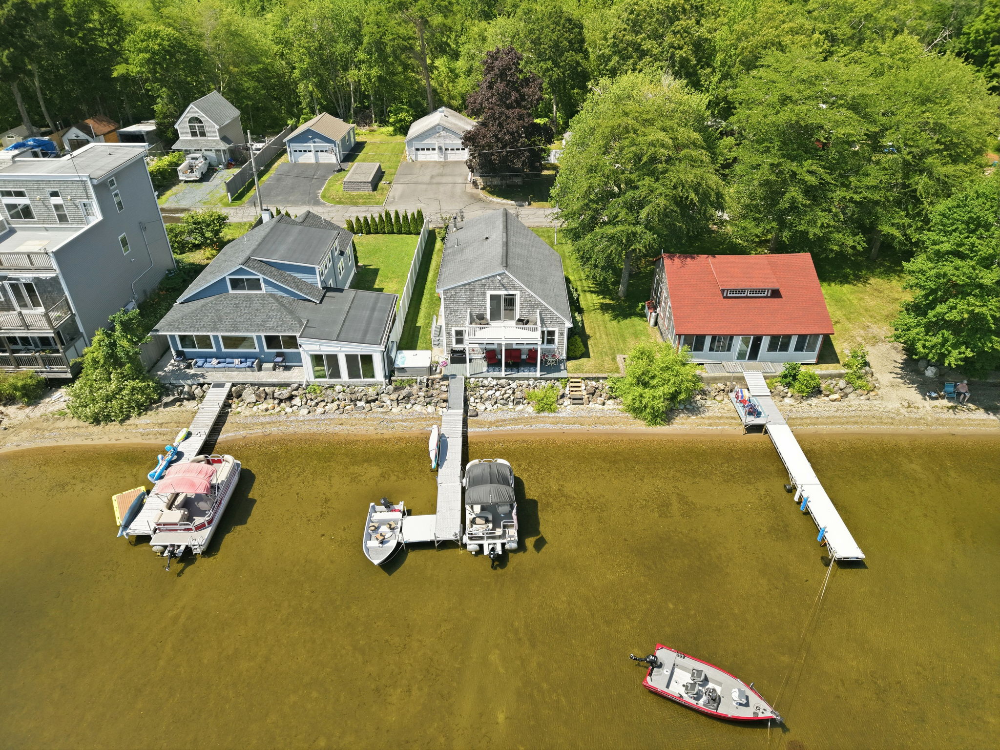  145 Staples Shore Rd, Lakeville - 物件實景