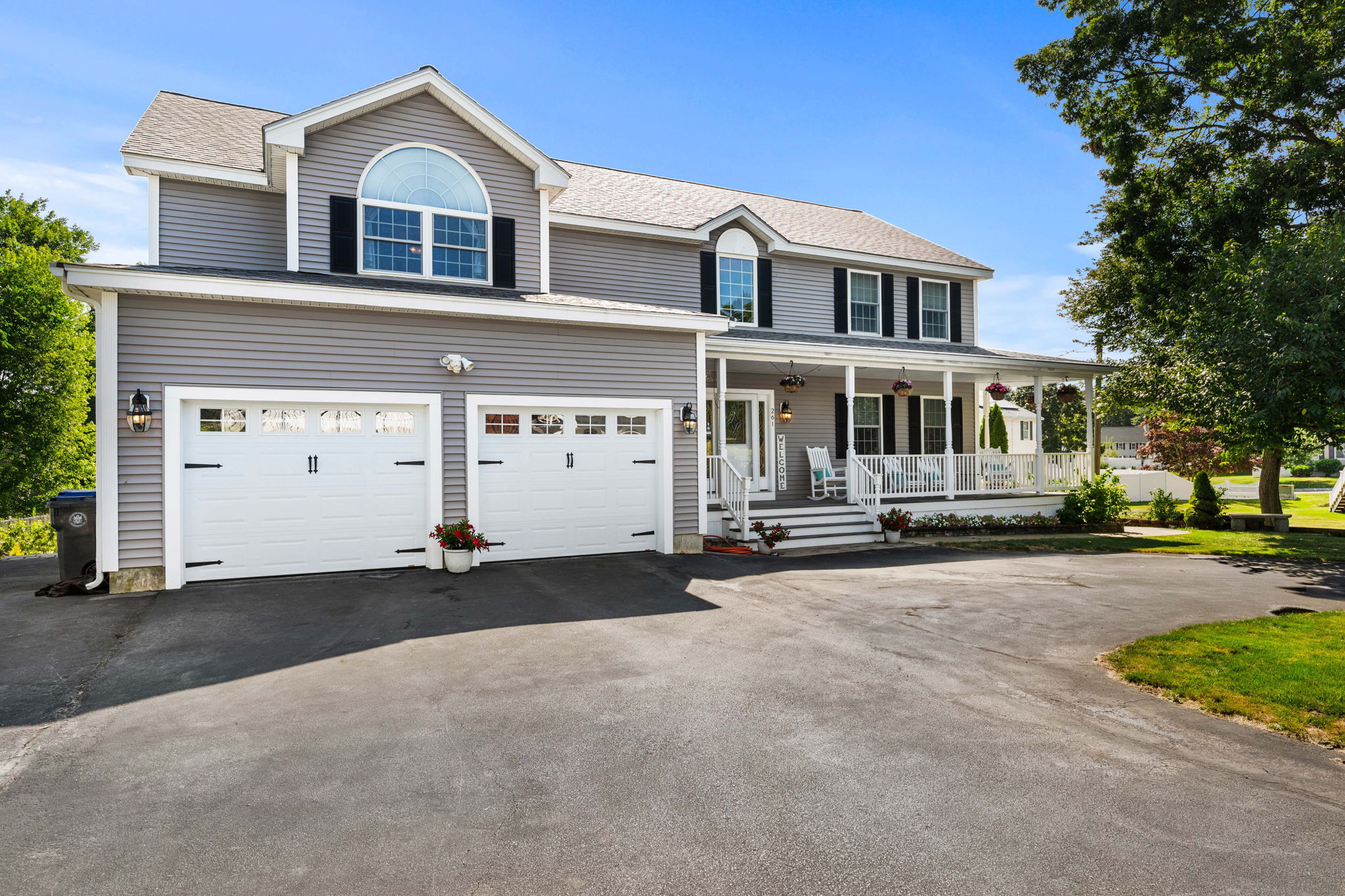 261 Oak Street