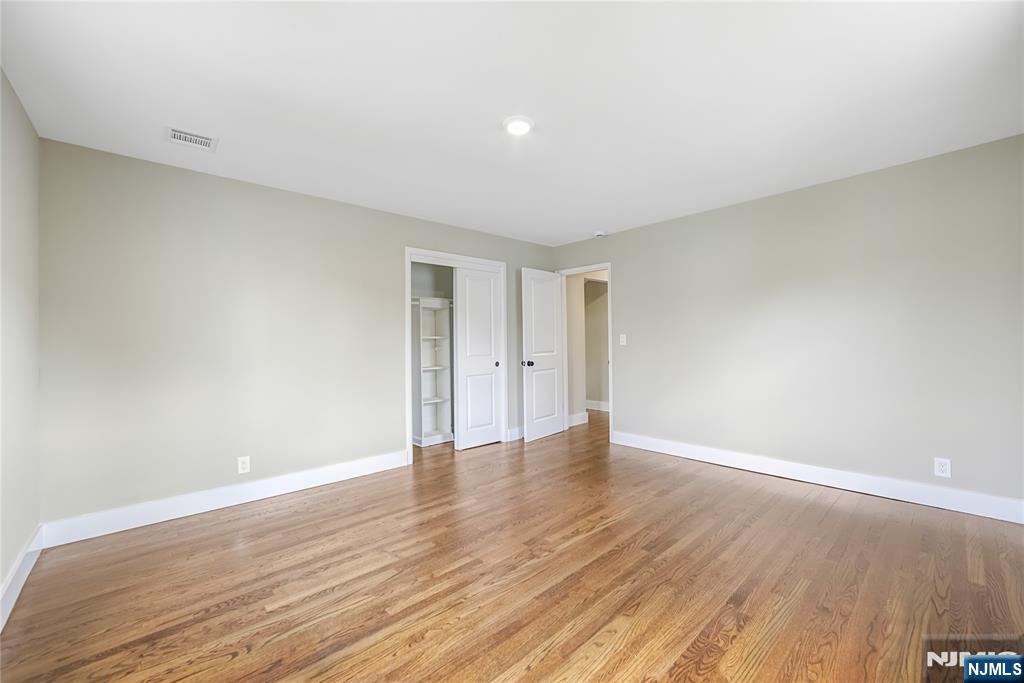 Dumont, New Jersey, 07628, United States, 4 Bedrooms Bedrooms, ,3 BathroomsBathrooms,Residential,For Sale,1906852