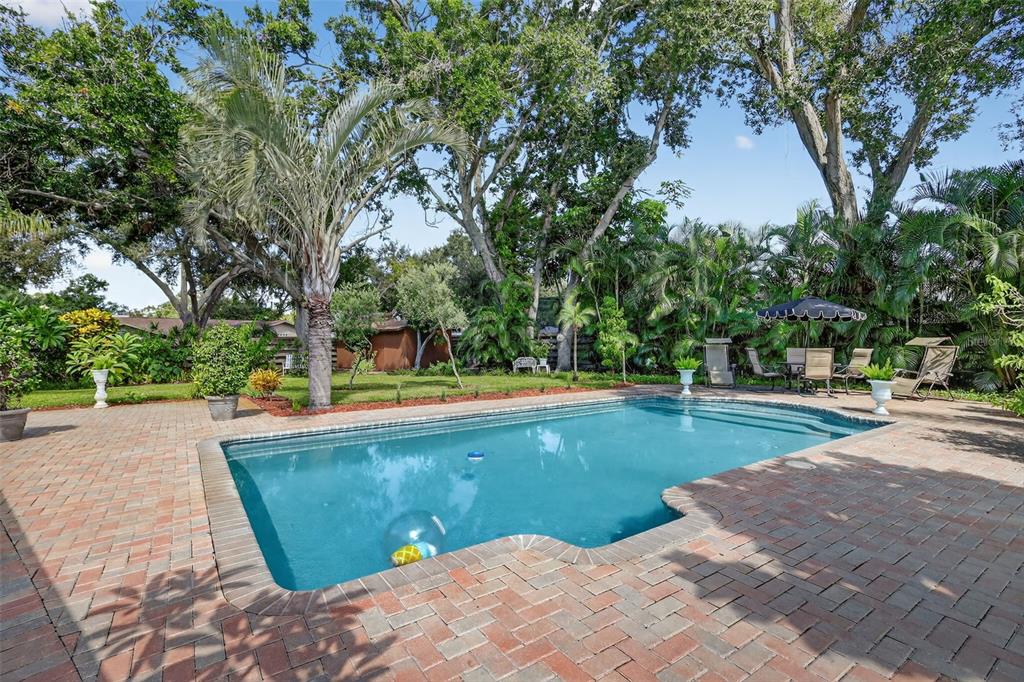 Seminole, Florida, 33776, United States, 3 Bedrooms Bedrooms, ,3 BathroomsBathrooms,Residential,For Sale,1989407