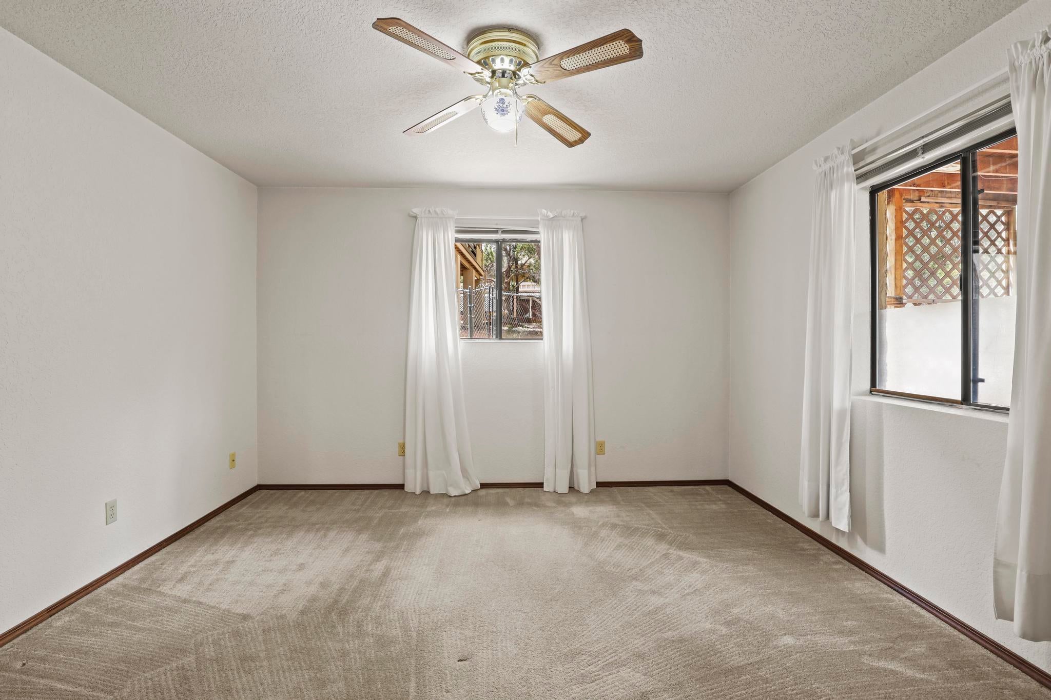 Payson, Arizona, 85541, United States, 5 Bedrooms Bedrooms, ,3 BathroomsBathrooms,Residential,For Sale,1805847