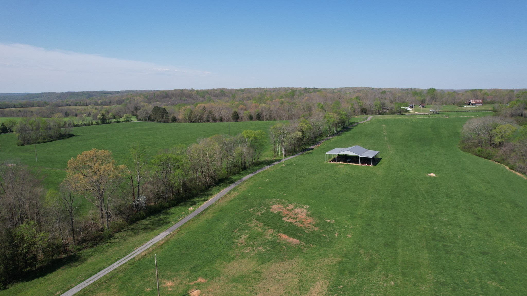 Nunnelly, Tennessee, 37137, United States, 2 Bedrooms Bedrooms, ,2 BathroomsBathrooms,Residential,For Sale,1917698