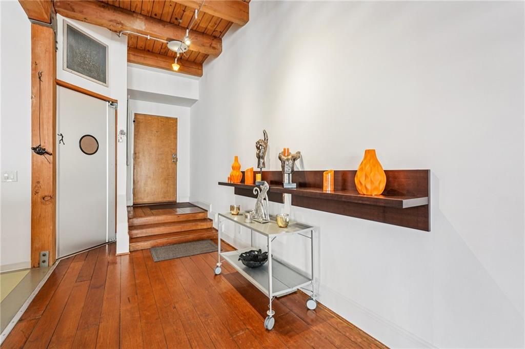 Atlanta, Georgia, 30313, United States, 2 Bedrooms Bedrooms, ,3 BathroomsBathrooms,Residential,For Sale,1978100