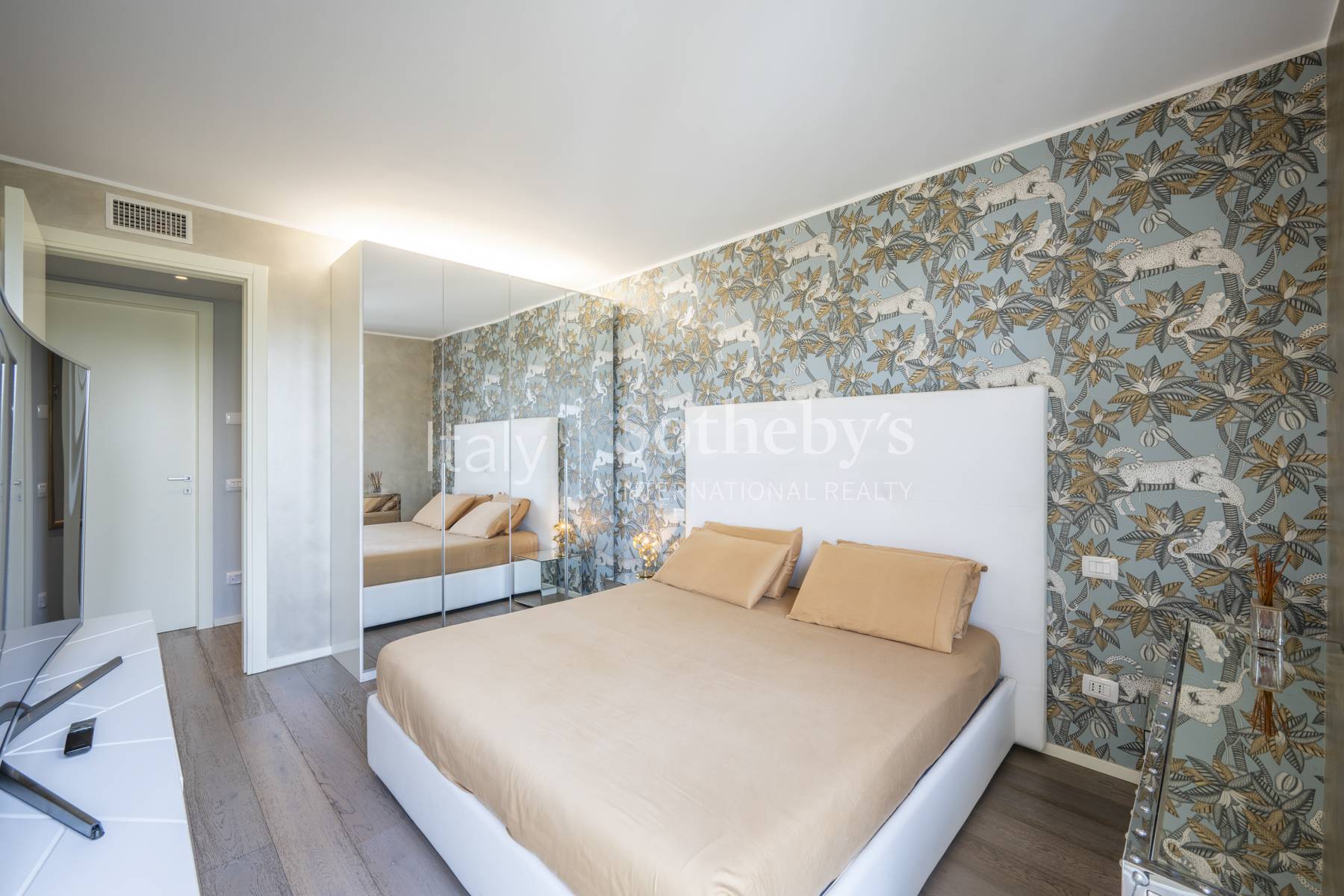 Prestigious penthouse in the heart of Milan - 物件實景