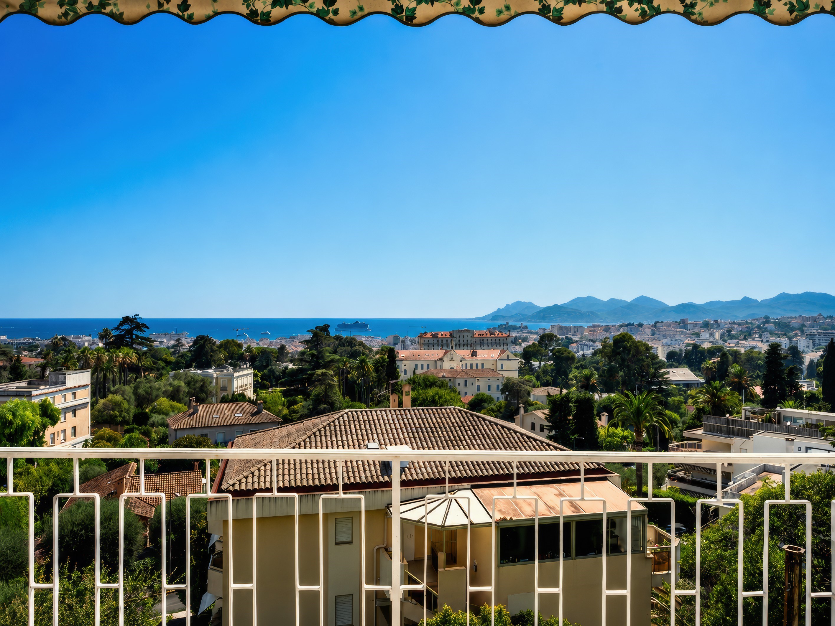  Cannes Oxford: 86 sq.m sea view apartment with terrace in a sought-after neighb… - 物件實景