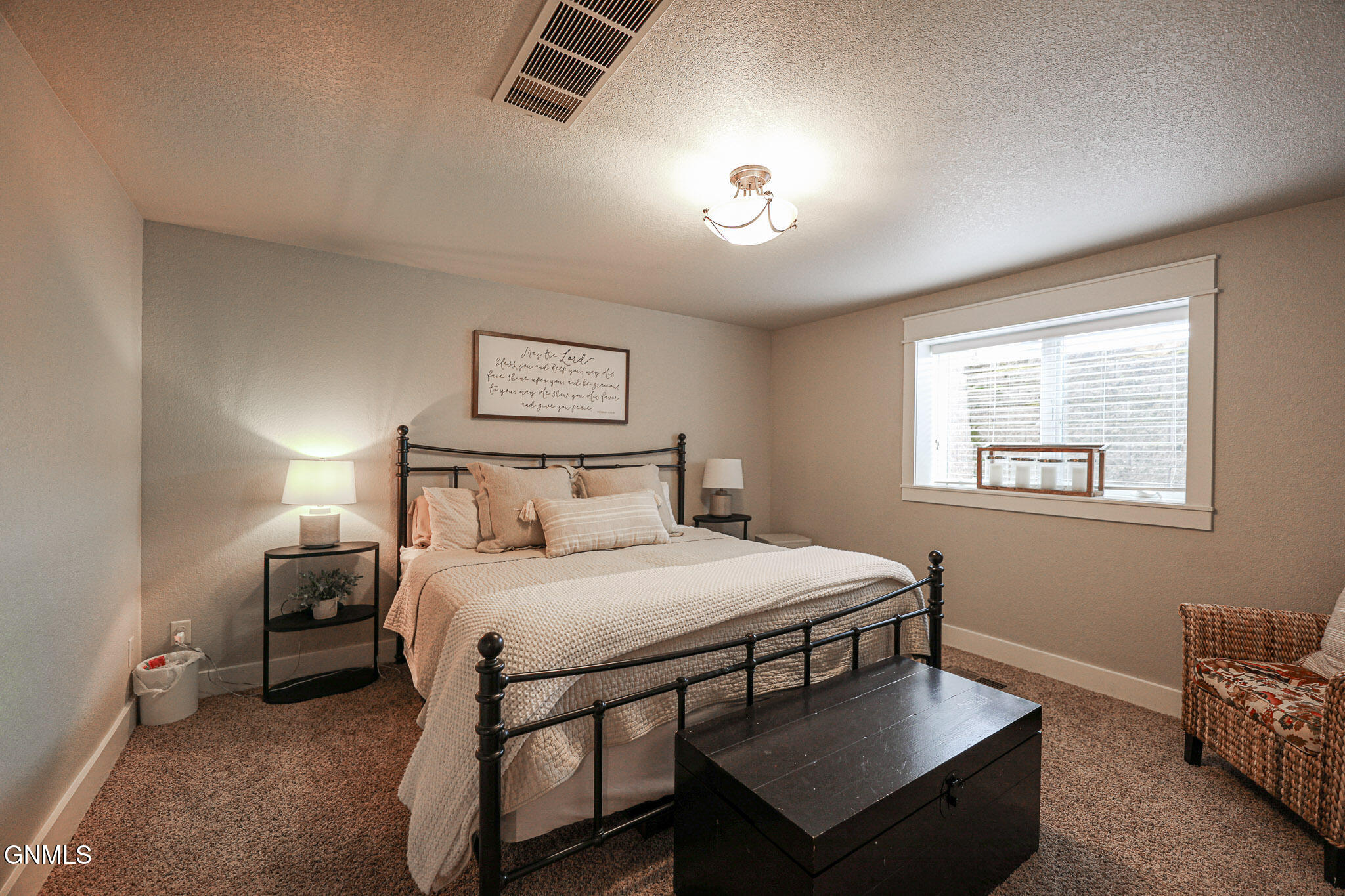 Bismarck, North Dakota, 58503, United States, 6 Bedrooms Bedrooms, ,5 BathroomsBathrooms,Residential,For Sale,1980273