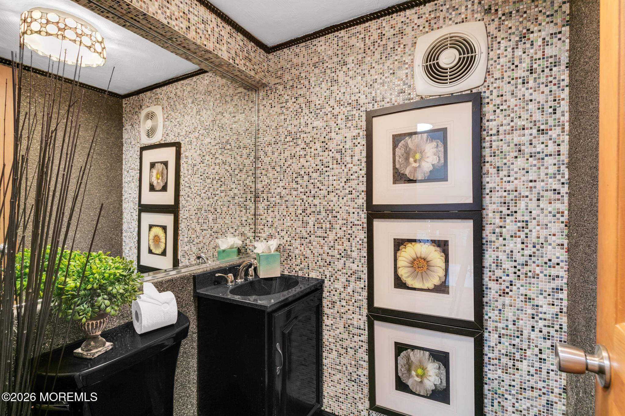 Middletown, New Jersey, 07748, United States, 4 Bedrooms Bedrooms, ,2 BathroomsBathrooms,Residential,For Sale,2033155