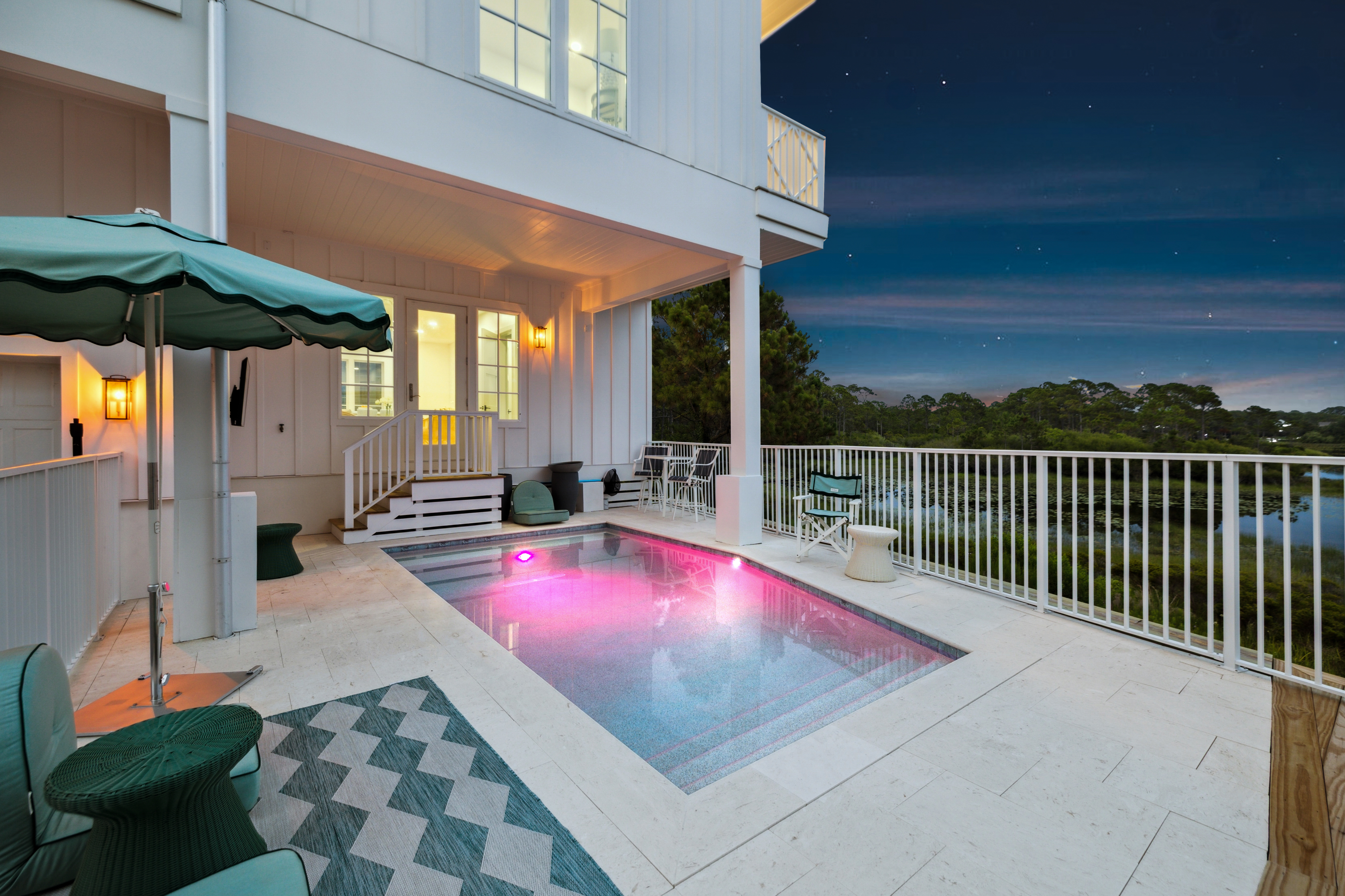  Enchanting Gulf-Side Home Curated For Comfort And Convenience - 物件實景