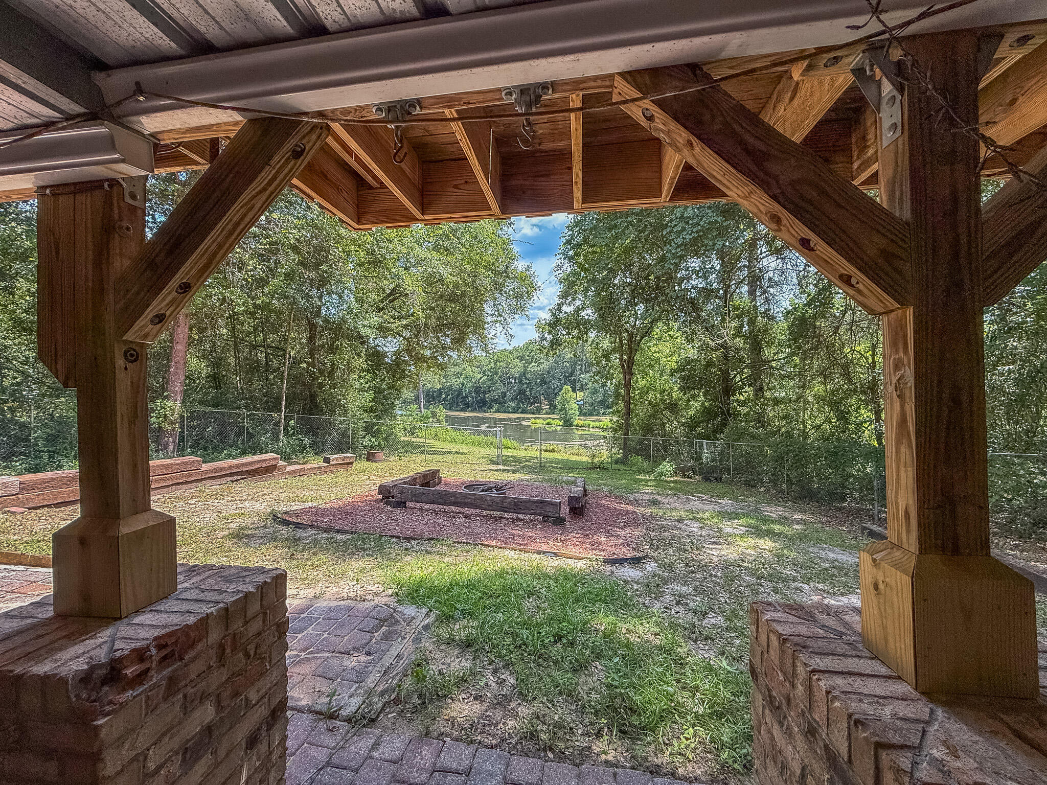 Crestview, Florida, 32539, United States, 4 Bedrooms Bedrooms, ,4 BathroomsBathrooms,Residential,For Sale,1907625