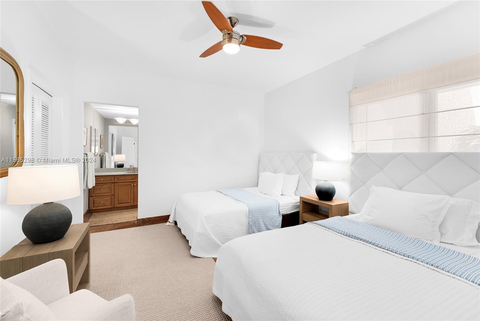 Miami Beach, Florida, 33109, United States, 3 Bedrooms Bedrooms, ,4 BathroomsBathrooms,Residential,For Sale,1926263