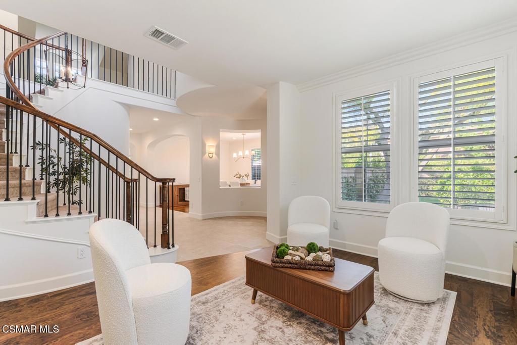 Simi Valley, California, 93065, United States, 4 Bedrooms Bedrooms, ,4 BathroomsBathrooms,Residential,For Sale,1978928