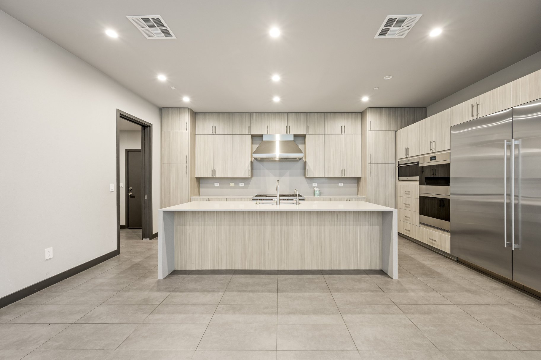  Private Contemporary Masterpiece in Las Vegas